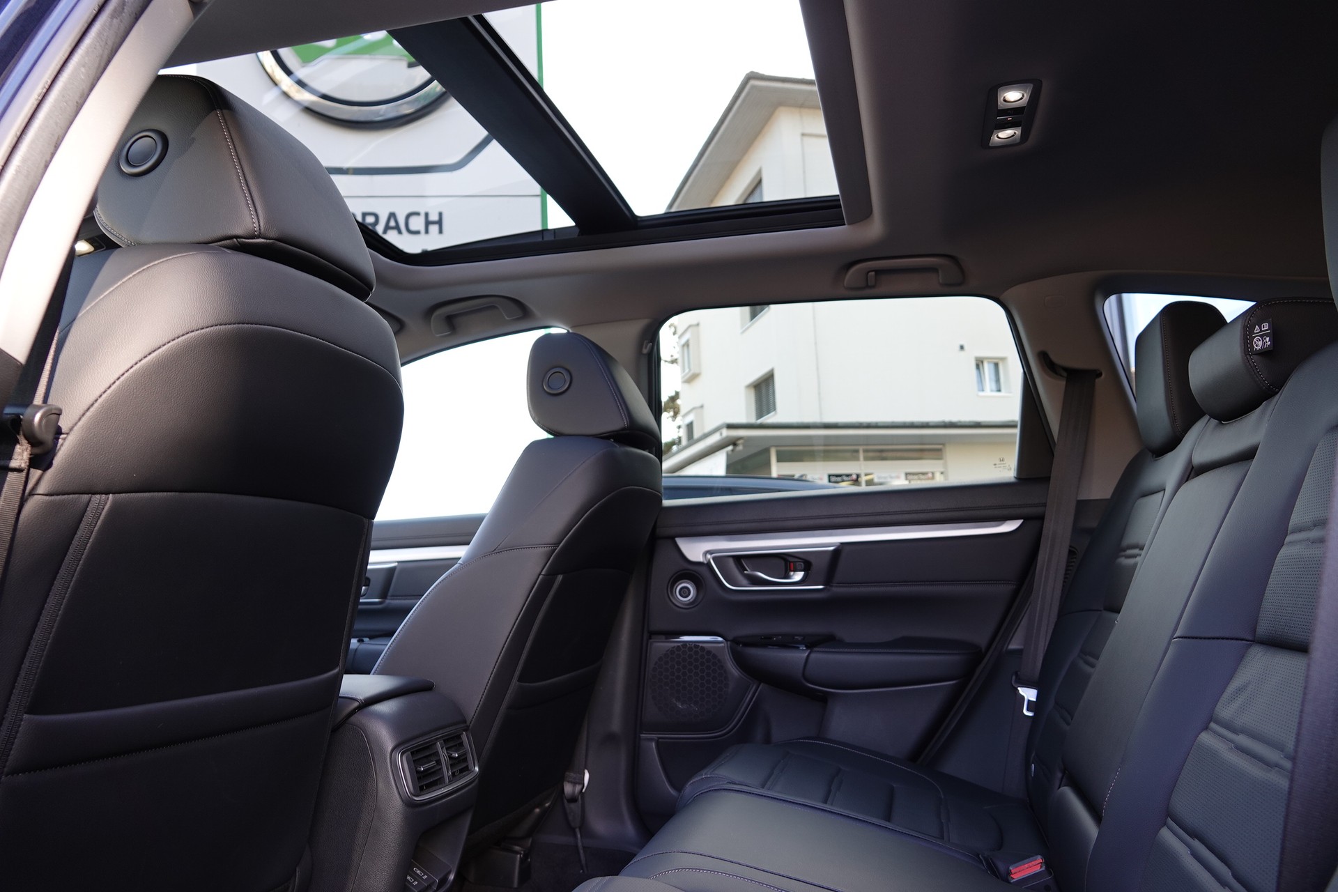 HONDA CR-V 2.0i MMD Hybrid Executive 4WD Automatic - 16