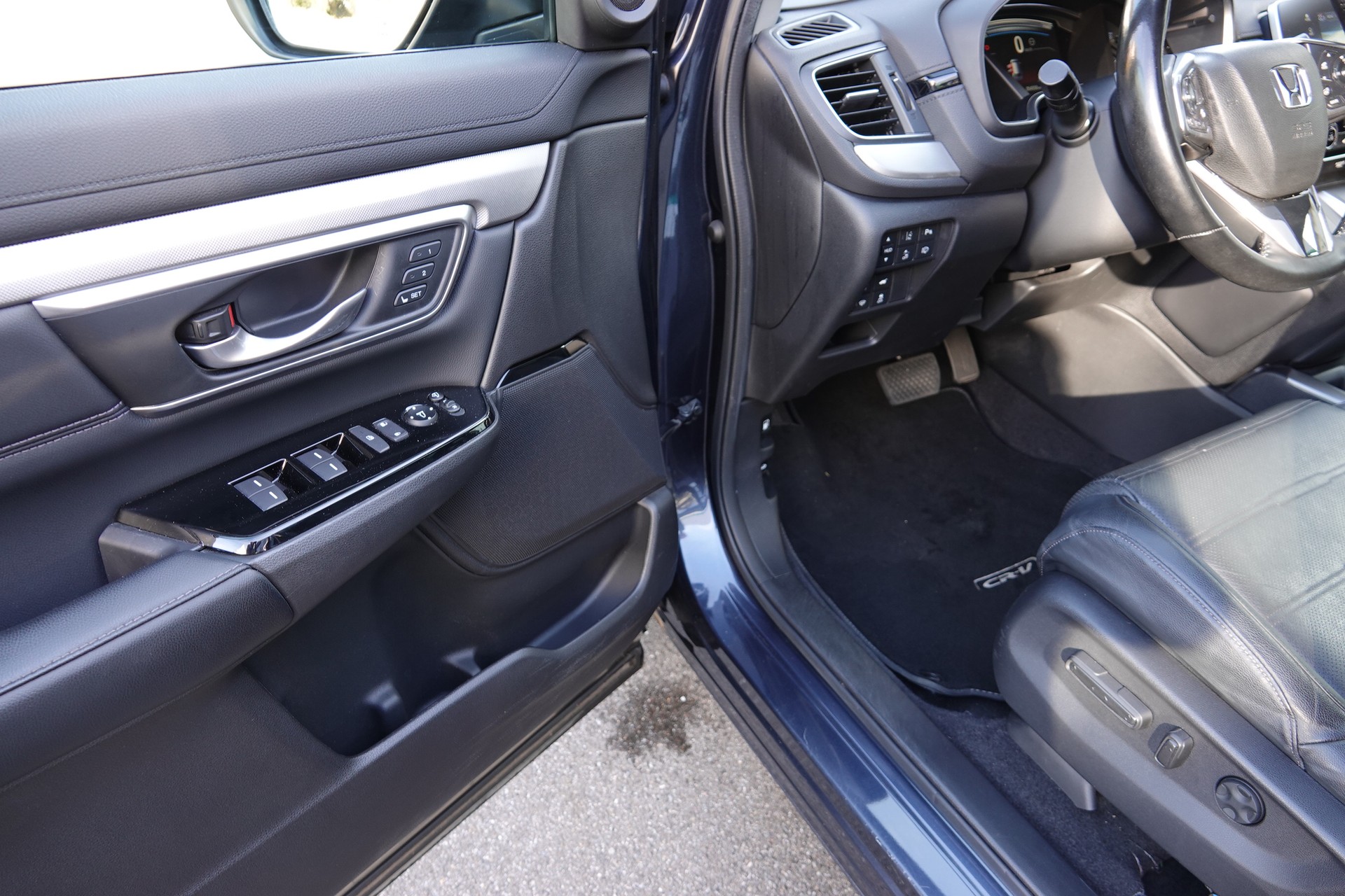 HONDA CR-V 2.0i MMD Hybrid Executive 4WD Automatic - 13