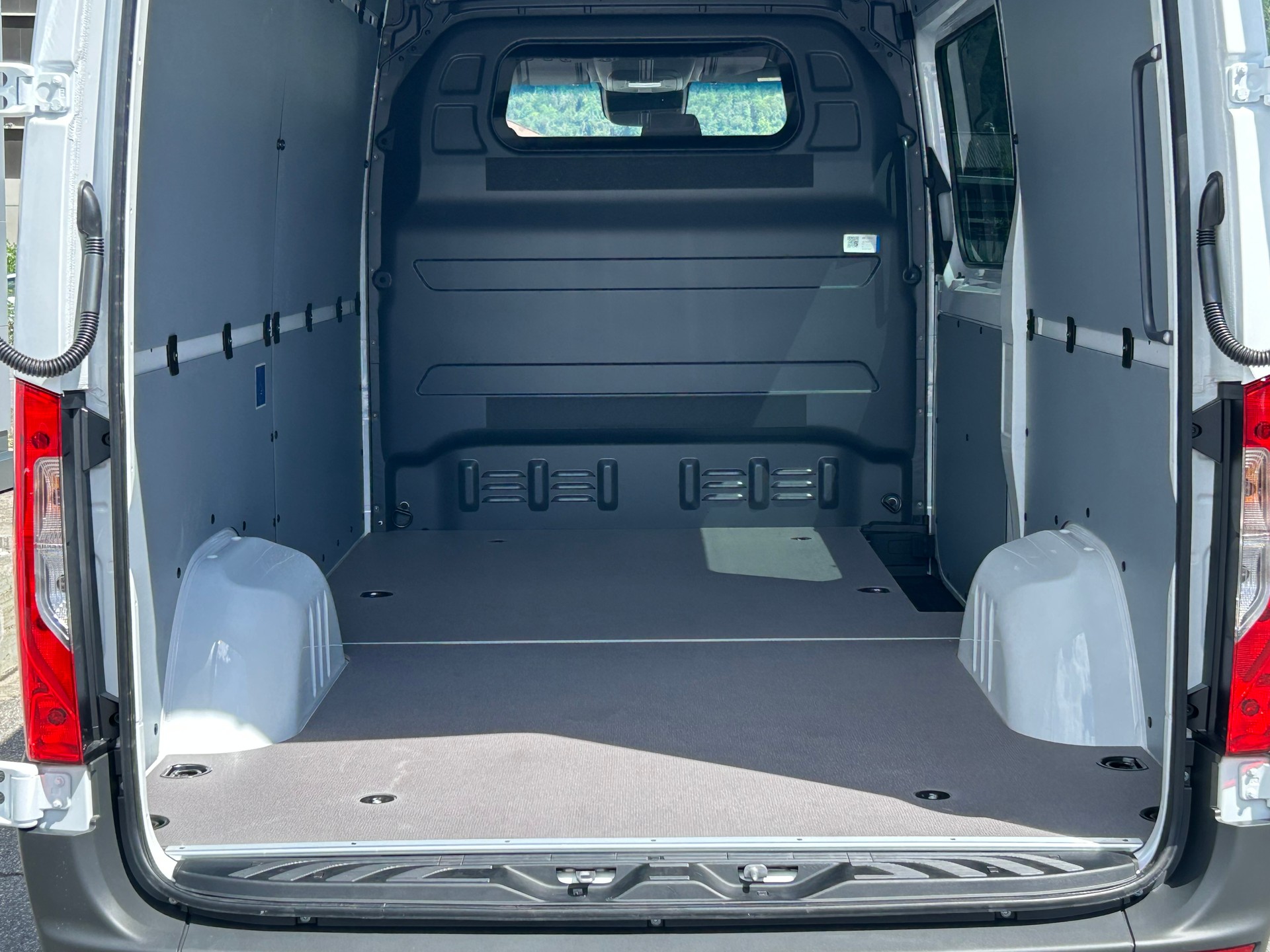 MERCEDES-BENZ Sprinter 315 CDI PRO KA Standard - 8