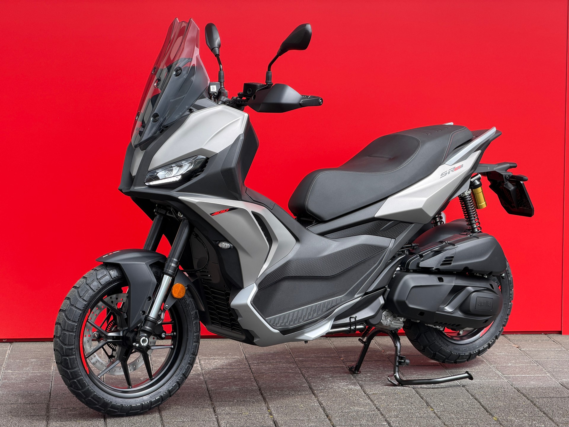 APRILIA SR 400 GT - 2