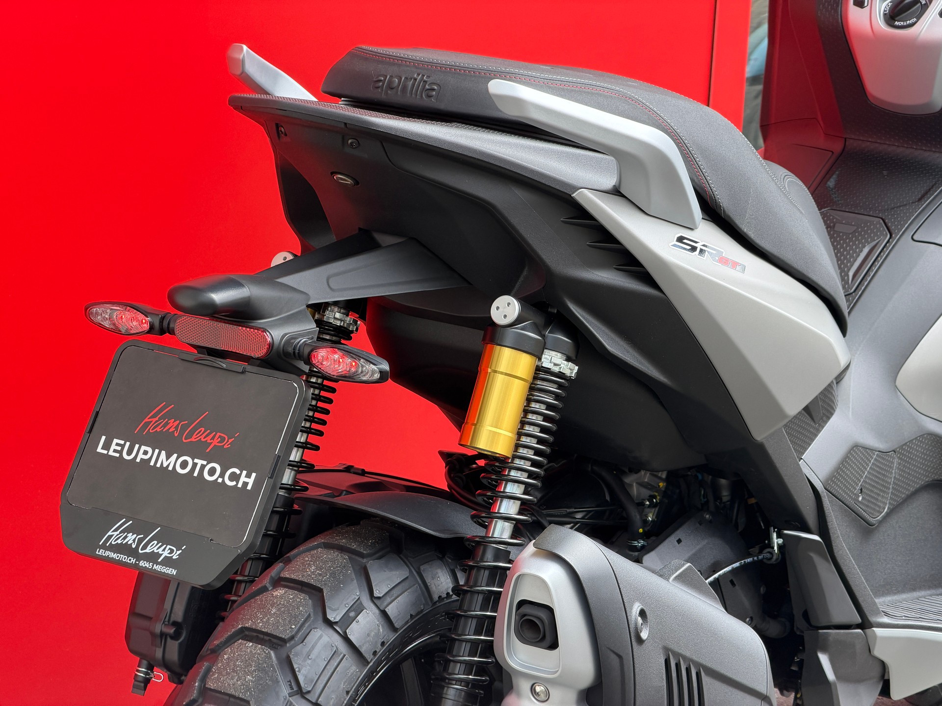 APRILIA SR 400 GT - 13
