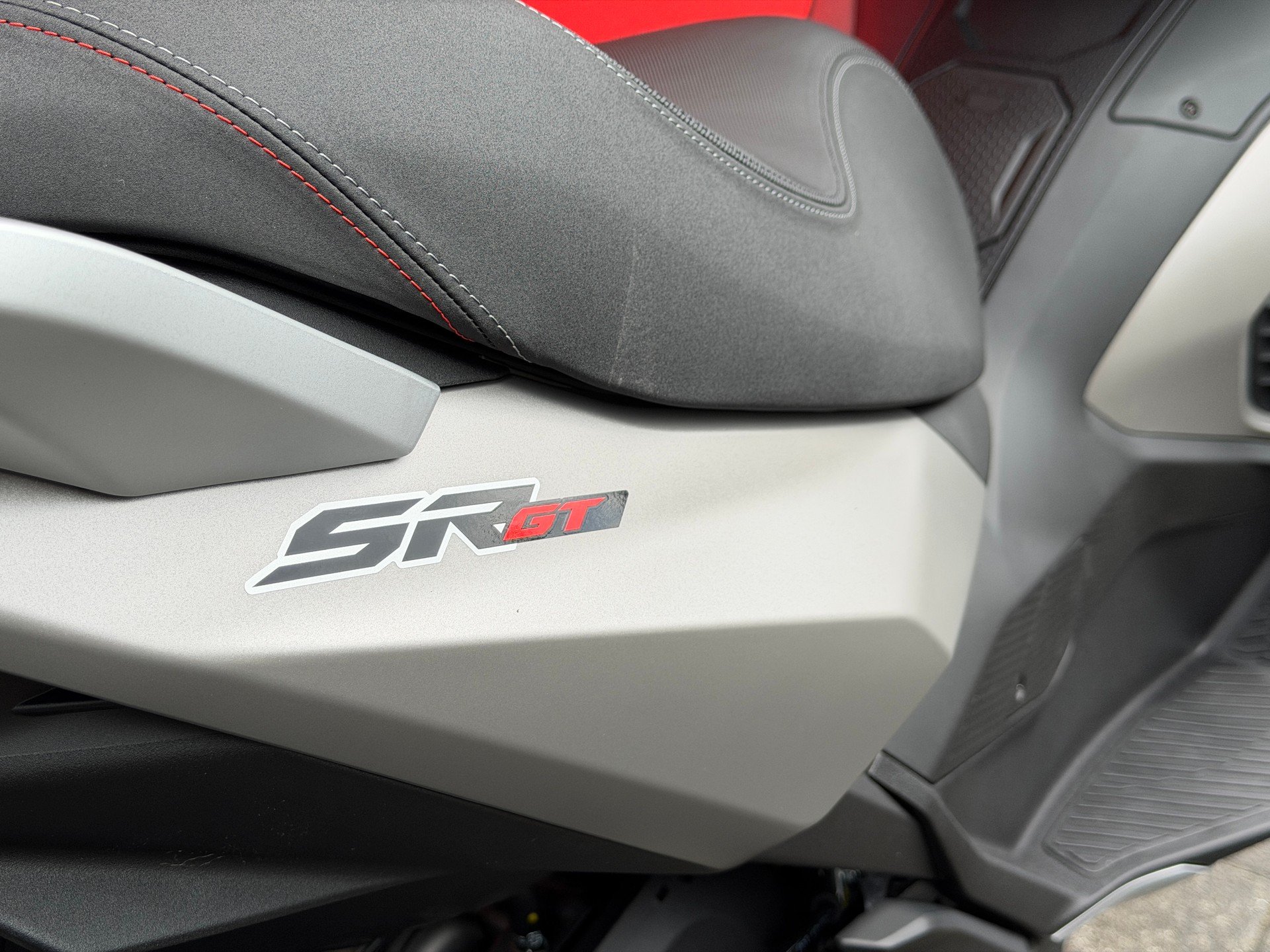APRILIA SR 400 GT - 14