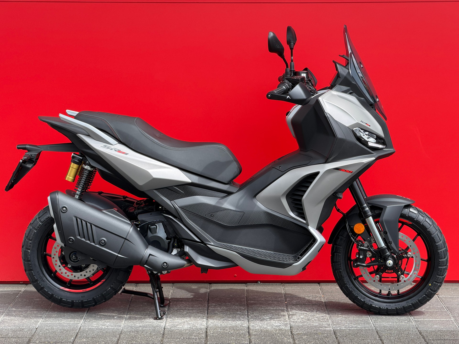 APRILIA SR 400 GT