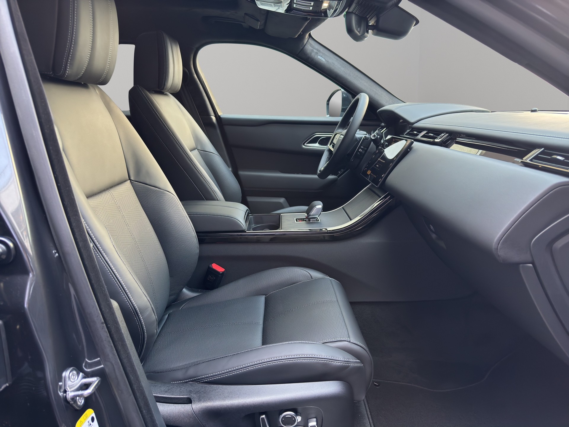 LAND ROVER Range Rover Velar 3.0 I6 Autobiography - 16