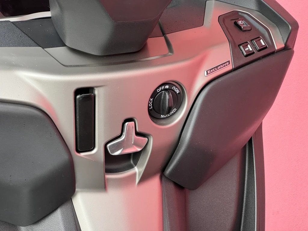 PIAGGIO MP3 530 Exclusive E5+ - 10