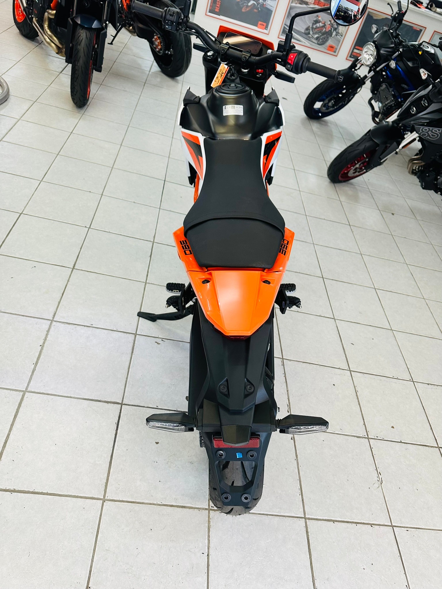 KTM 390 SMC-R - 8