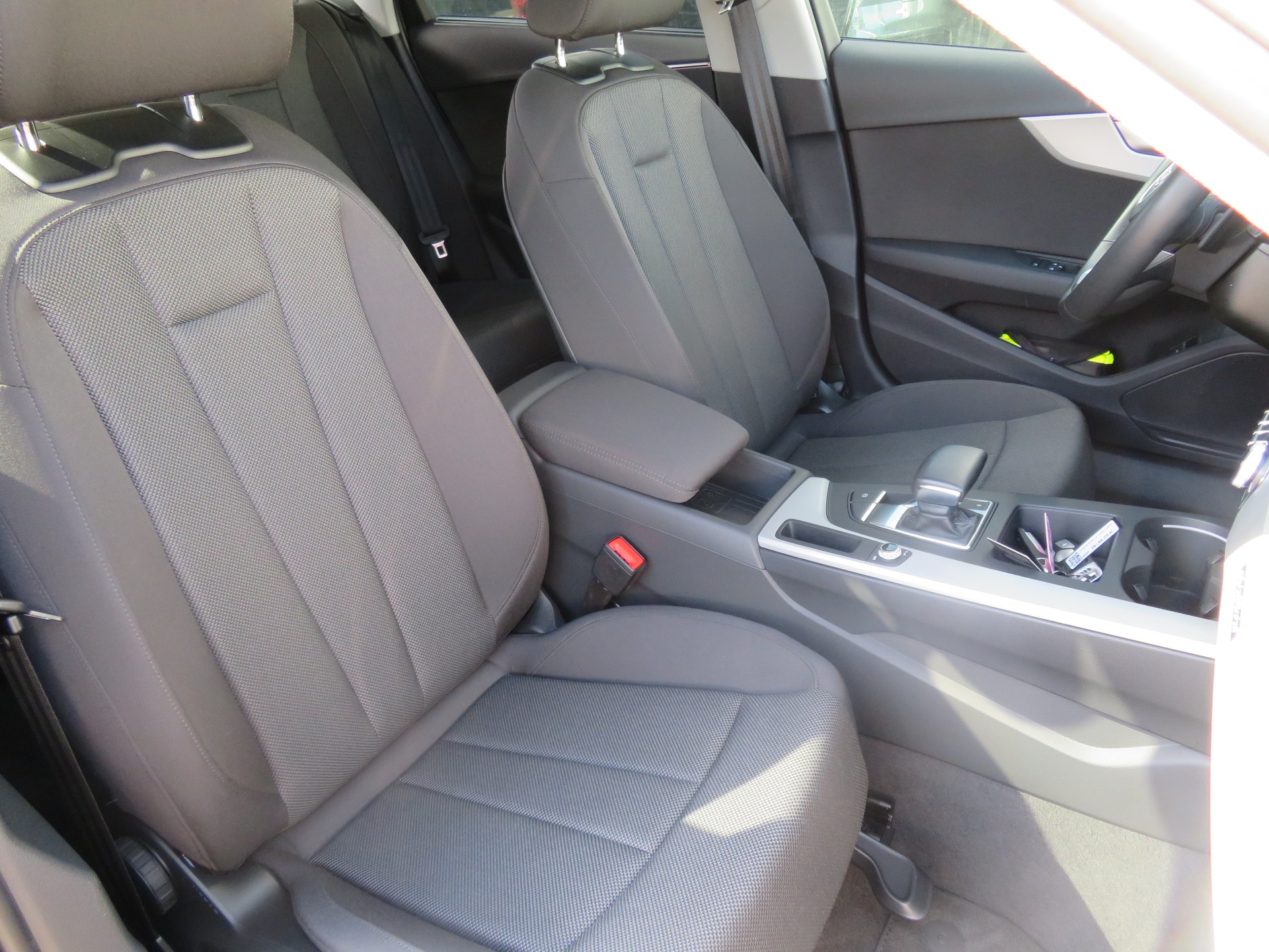 AUDI A4 Avant 40 TFSI EDITION PLUS "S-LINE Competition"" S-tronic quattro - 11