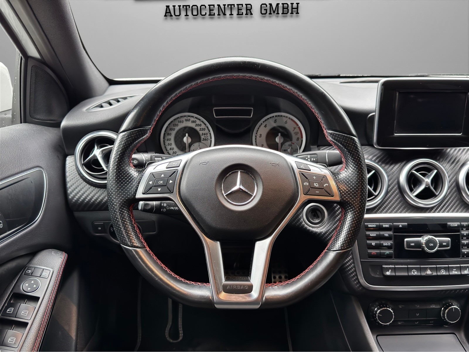 MERCEDES-BENZ A 250 AMG Line 7G-DCT - 10