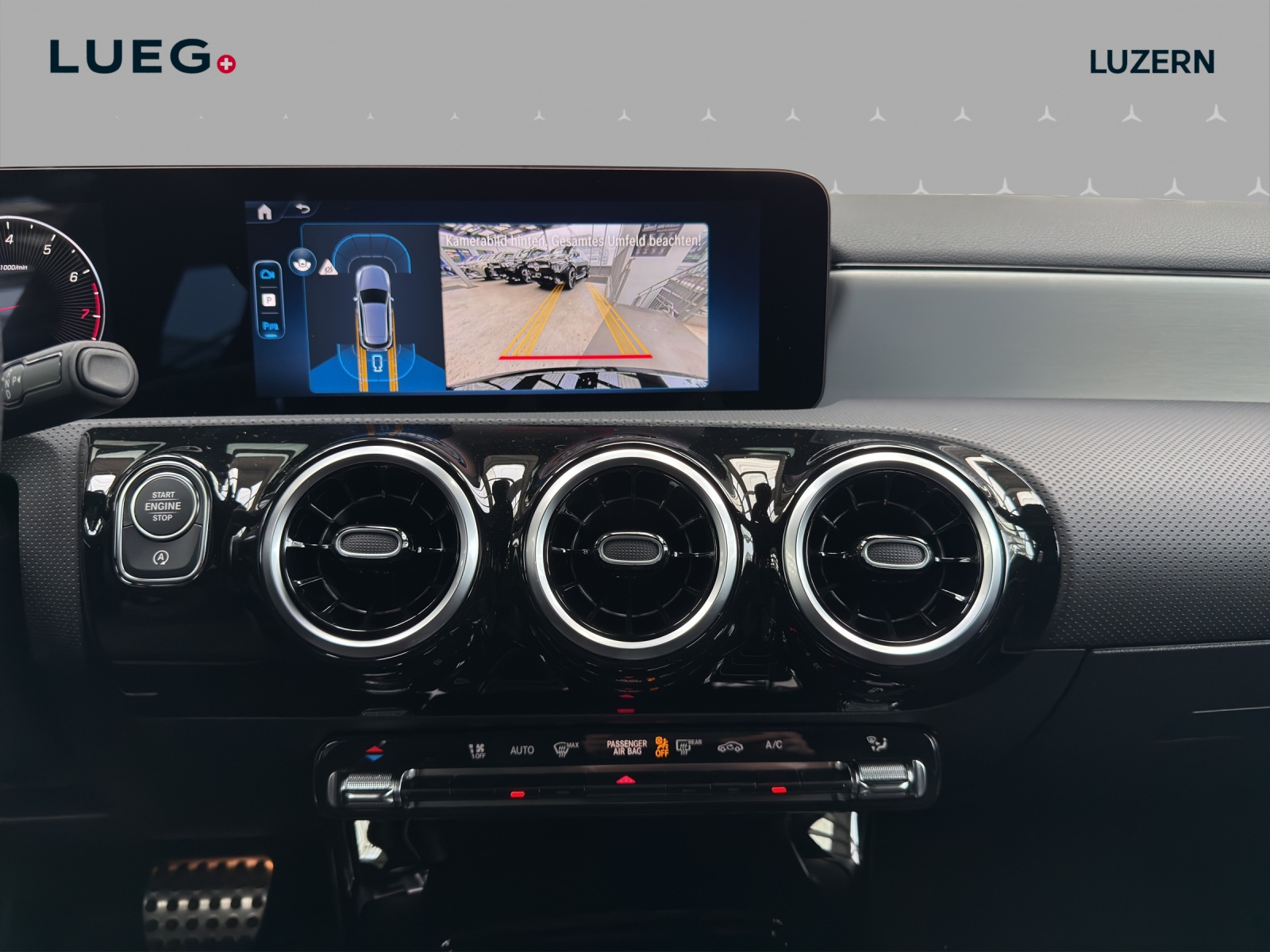 MERCEDES-BENZ A 200 Night Star 7G-DCT - 13