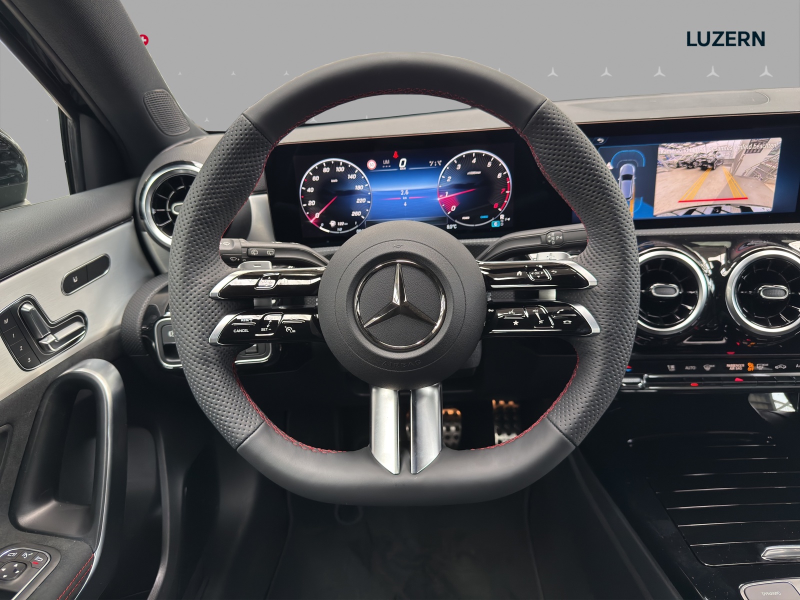 MERCEDES-BENZ A 200 Night Star 7G-DCT - 11