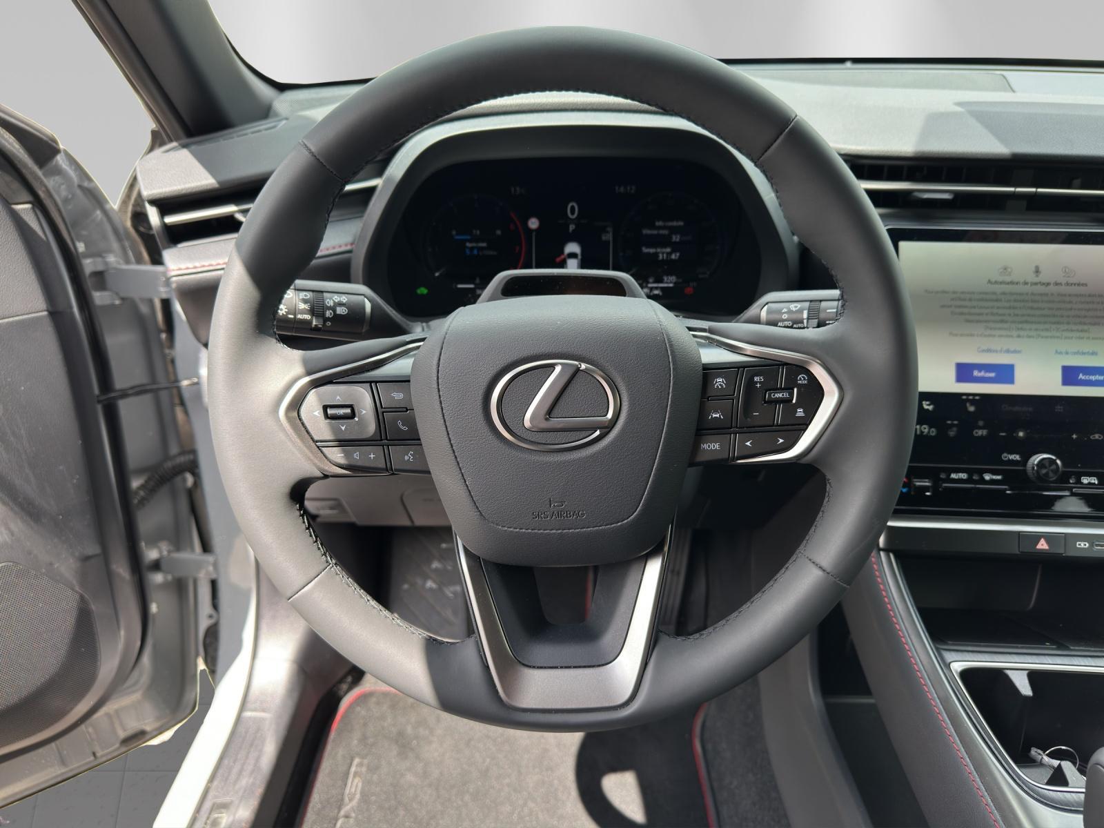 LEXUS LBX 1.5 Hybrid Emotion AWD - 9