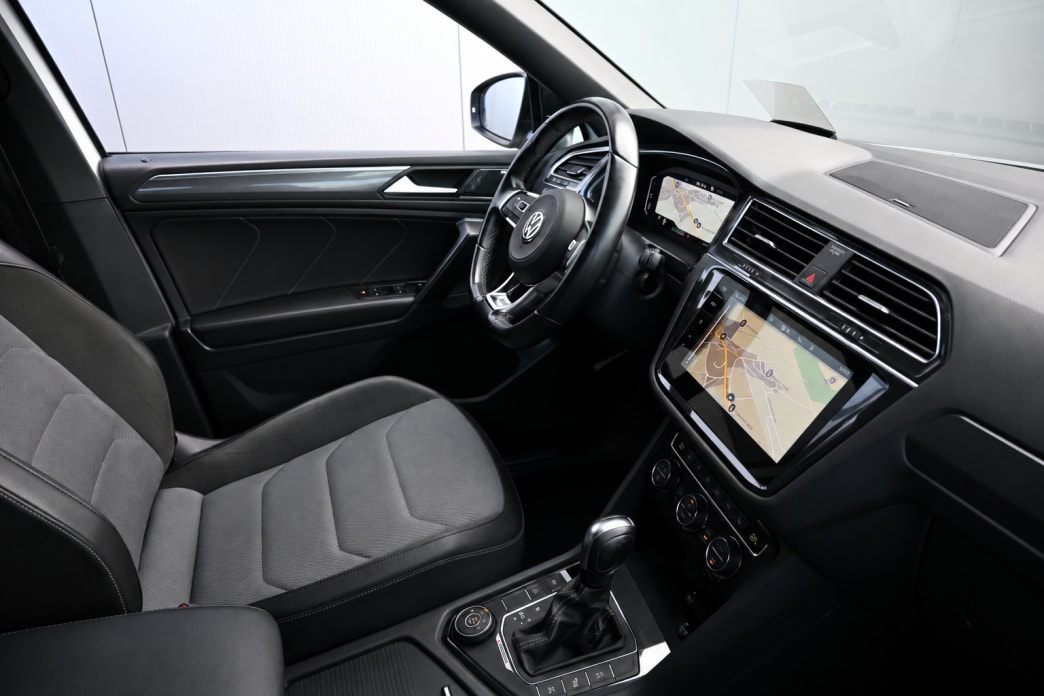 VW Tiguan Allspace 2.0 TDI R-Line Highline 4Motion DSG - 7