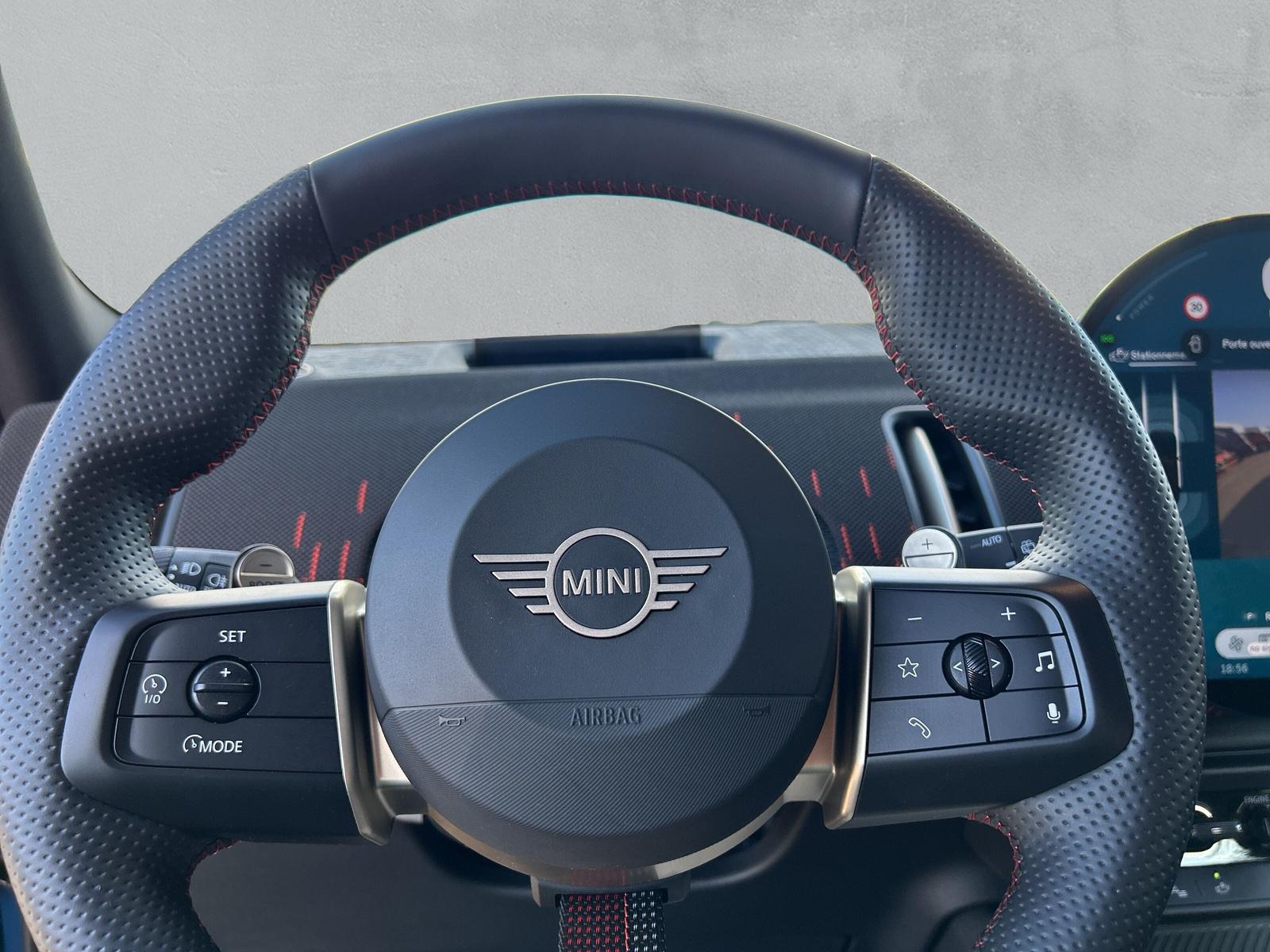 MINI Countryman C JCW Trim U25 1.5i (CH) - 23