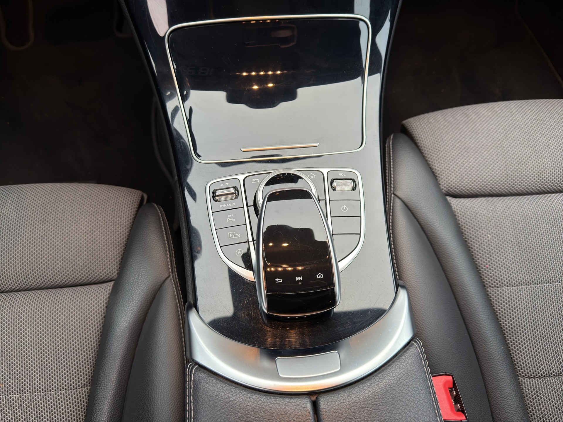 MERCEDES-BENZ C 220 d Avantgarde 4Matic 9G-Tronic**Sommer & Winter Reifen** - 13