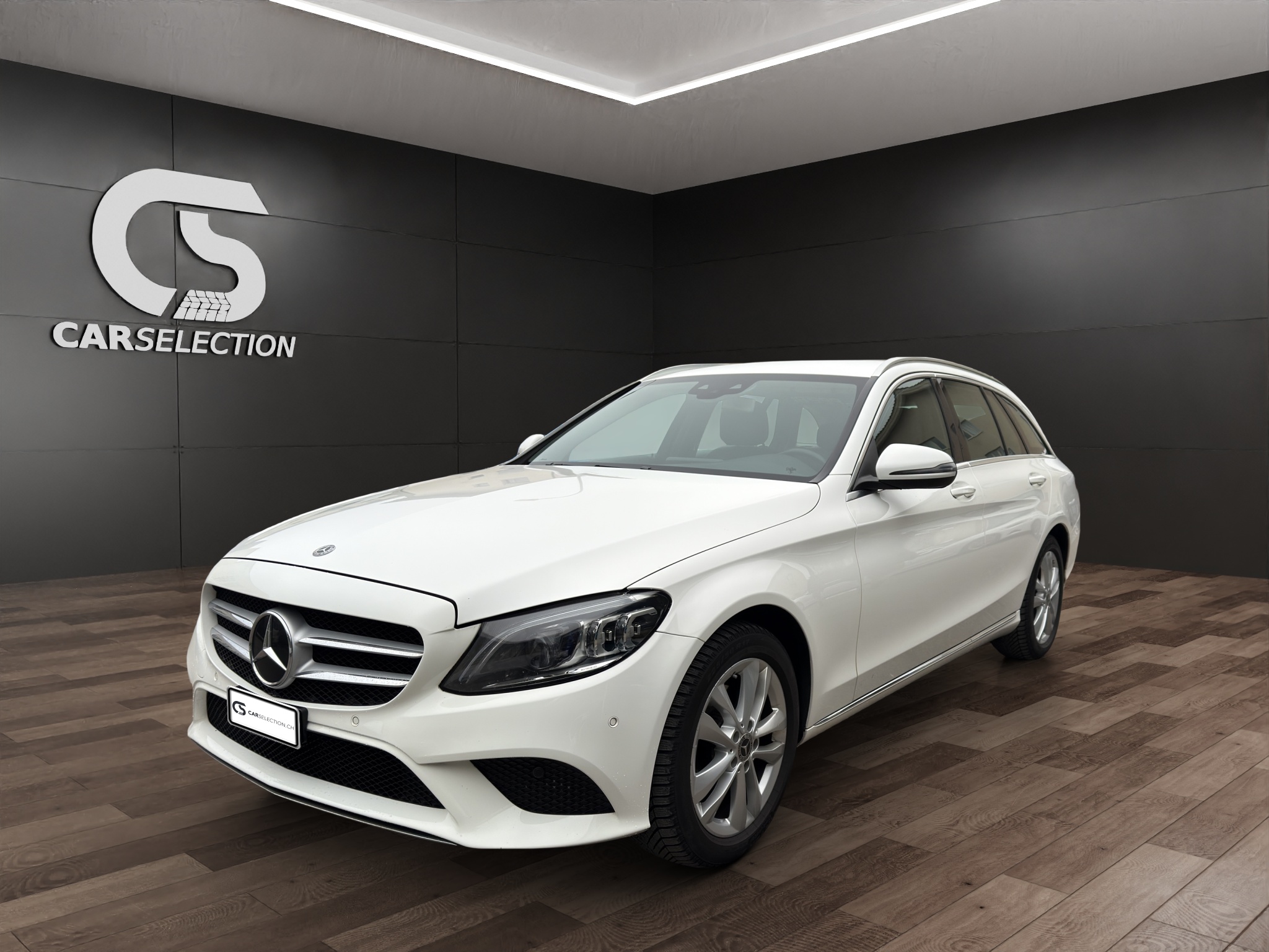 MERCEDES-BENZ C 220 d Avantgarde 4Matic 9G-Tronic**Sommer & Winter Reifen**