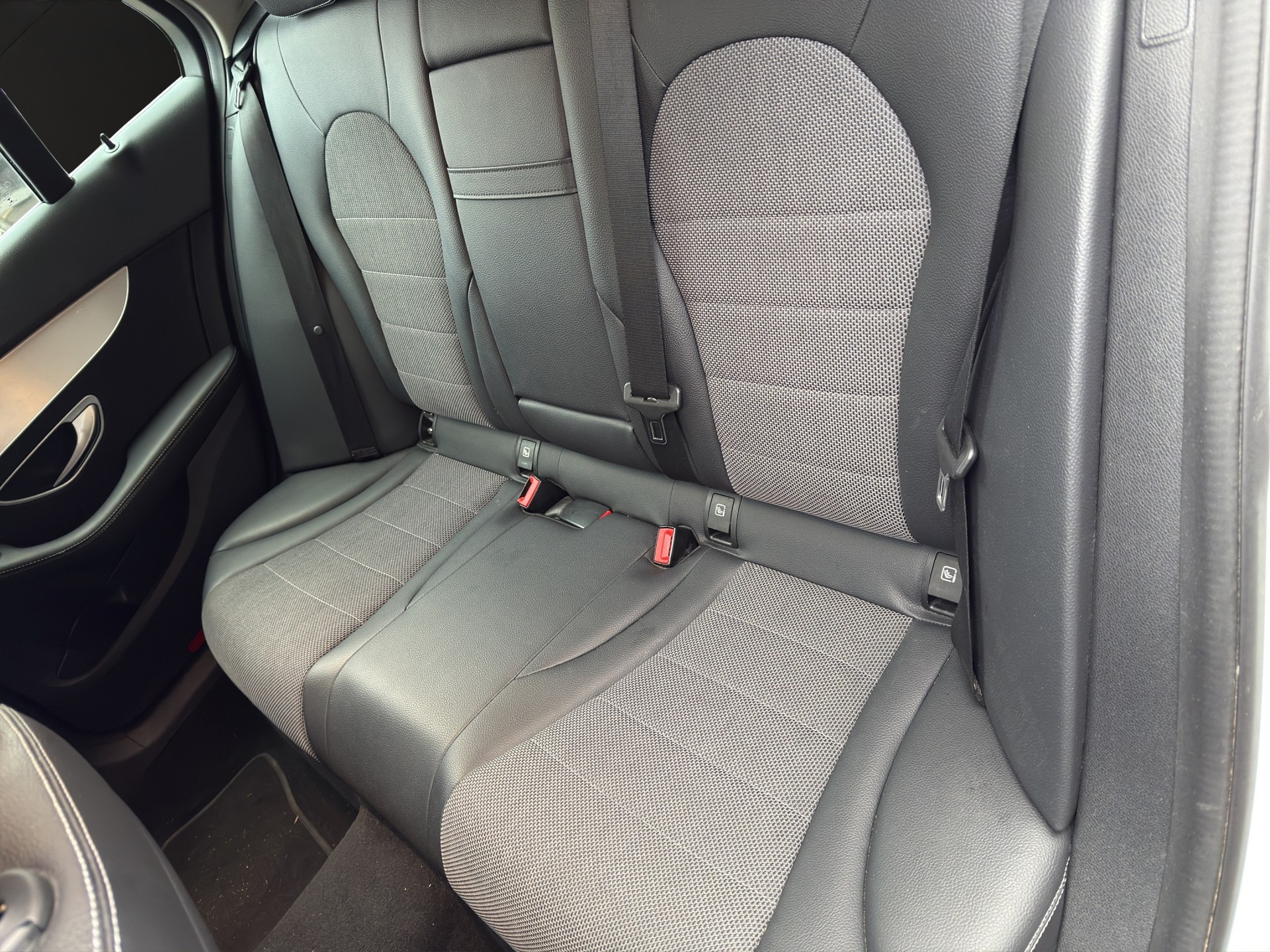 MERCEDES-BENZ C 220 d Avantgarde 4Matic 9G-Tronic**Sommer & Winter Reifen** - 15