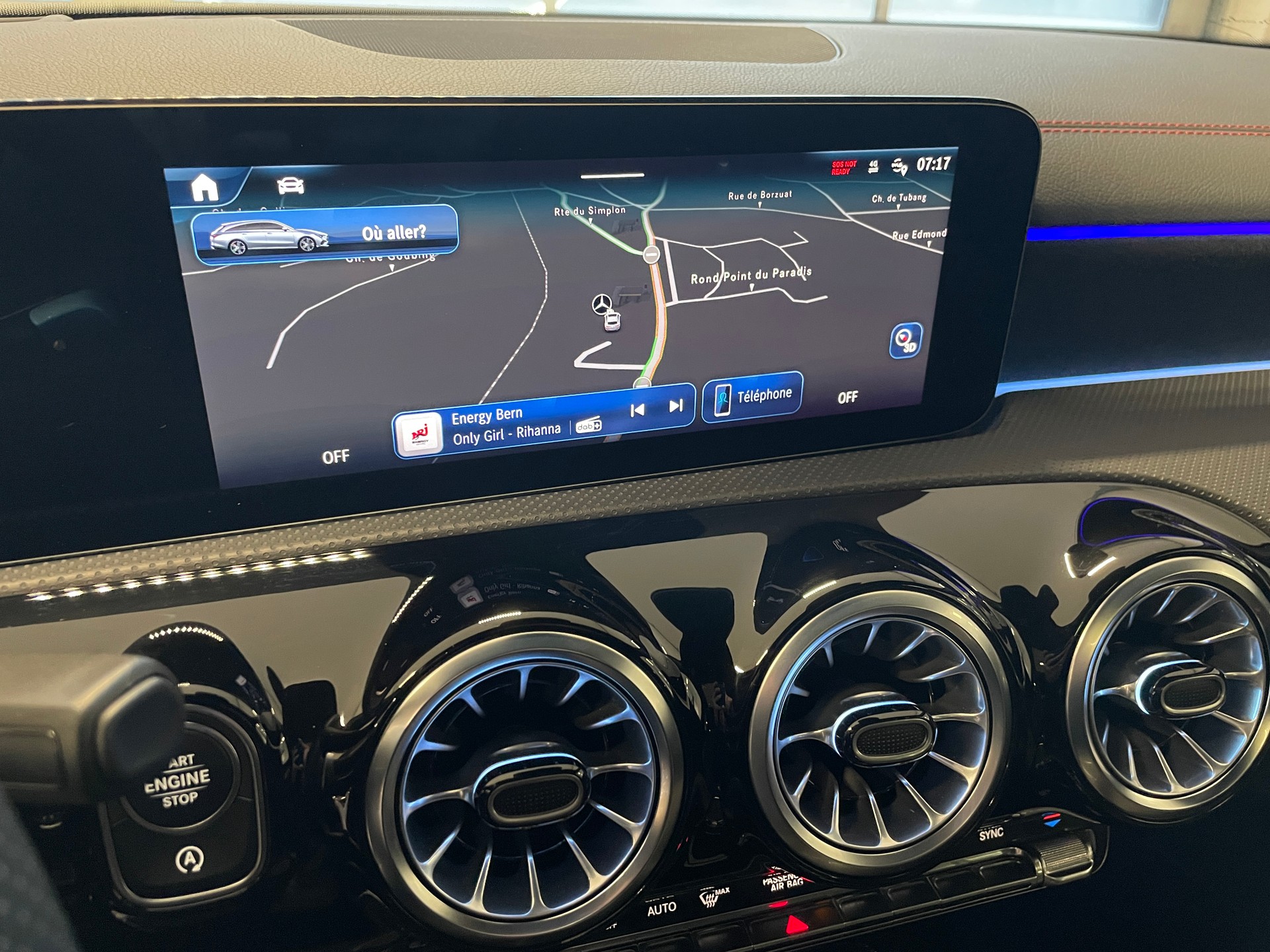 MERCEDES-BENZ CLA Shooting Brake 250 4Matic 8G-DCT AMG Line - 16