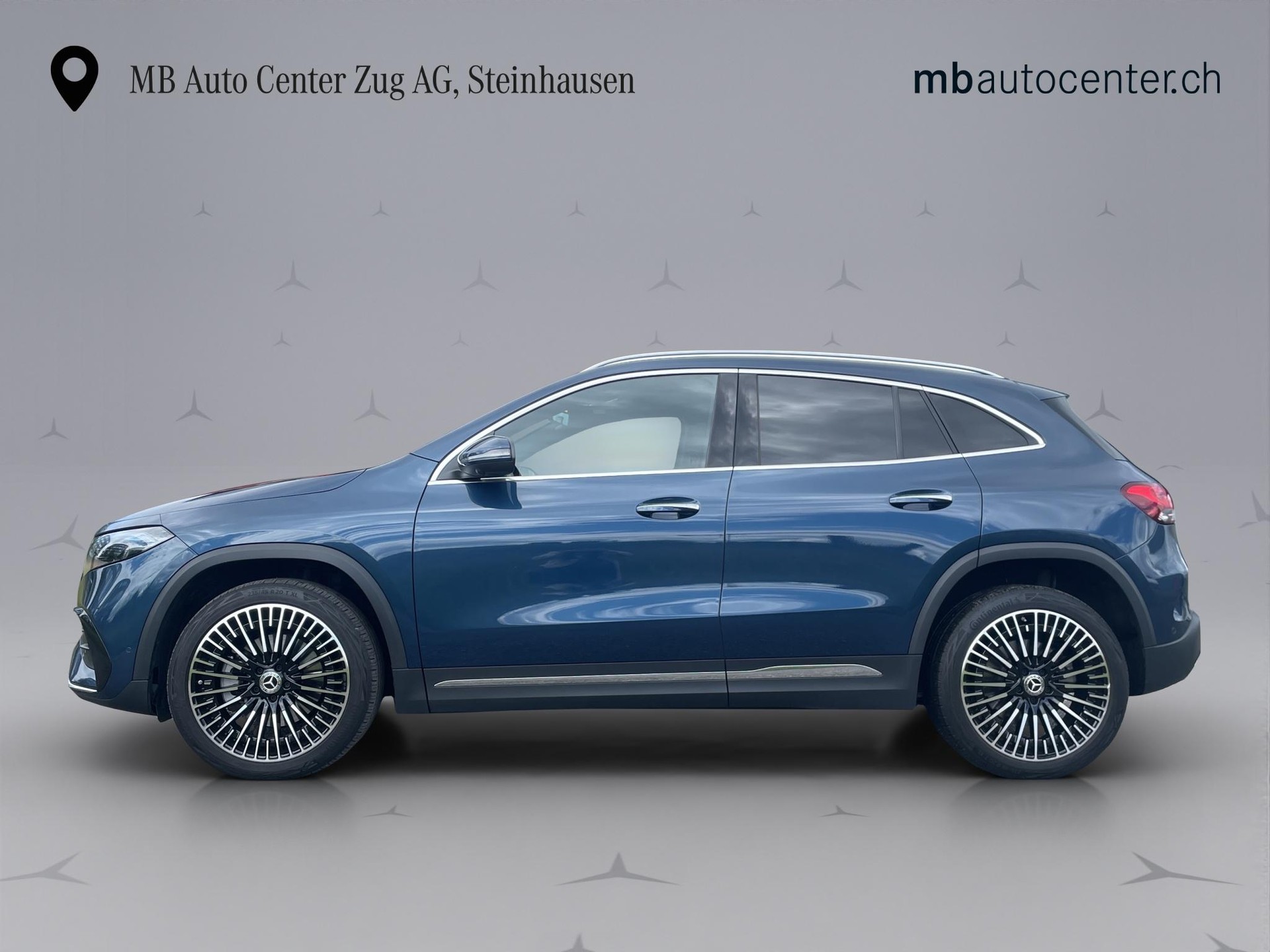 MERCEDES-BENZ EQA 300 Swiss Star AMG Line 4matic - 2