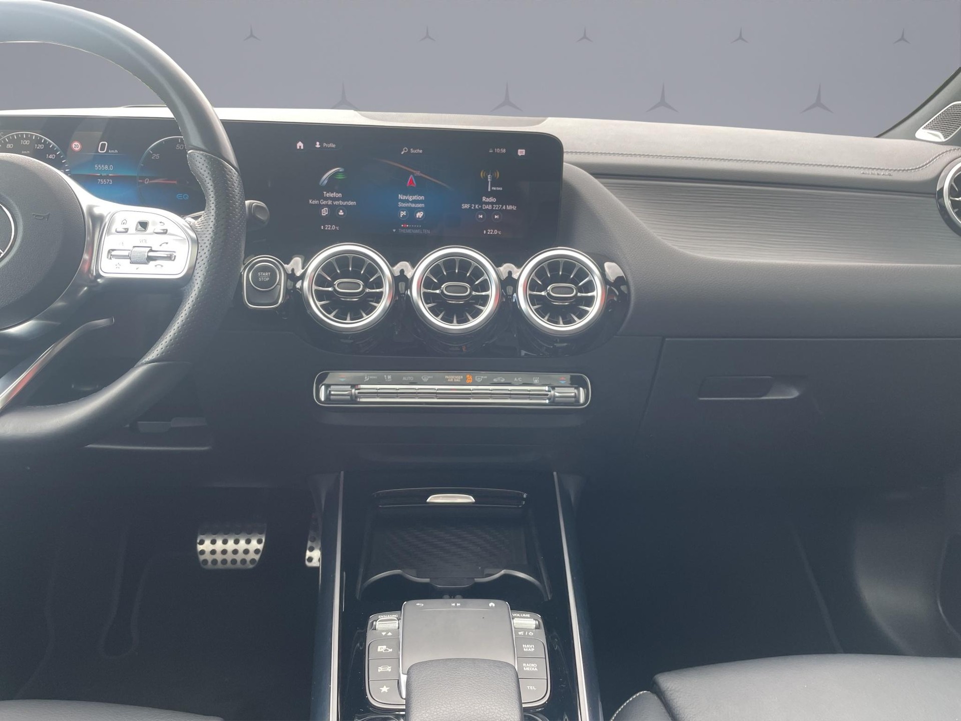 MERCEDES-BENZ EQA 300 Swiss Star AMG Line 4matic - 15