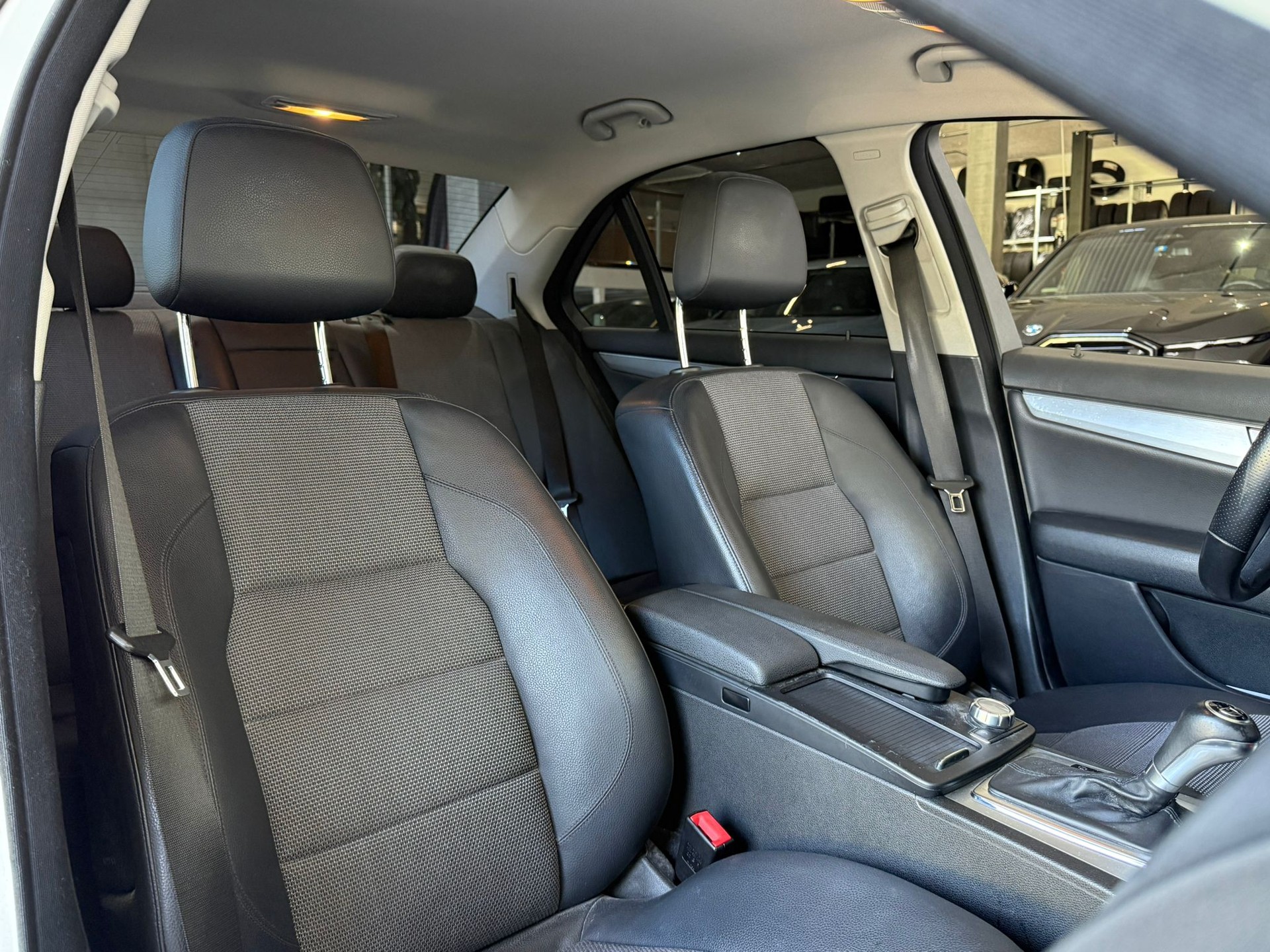 MERCEDES-BENZ C 350 Avantgarde 4Matic 7G-Tronic - 13