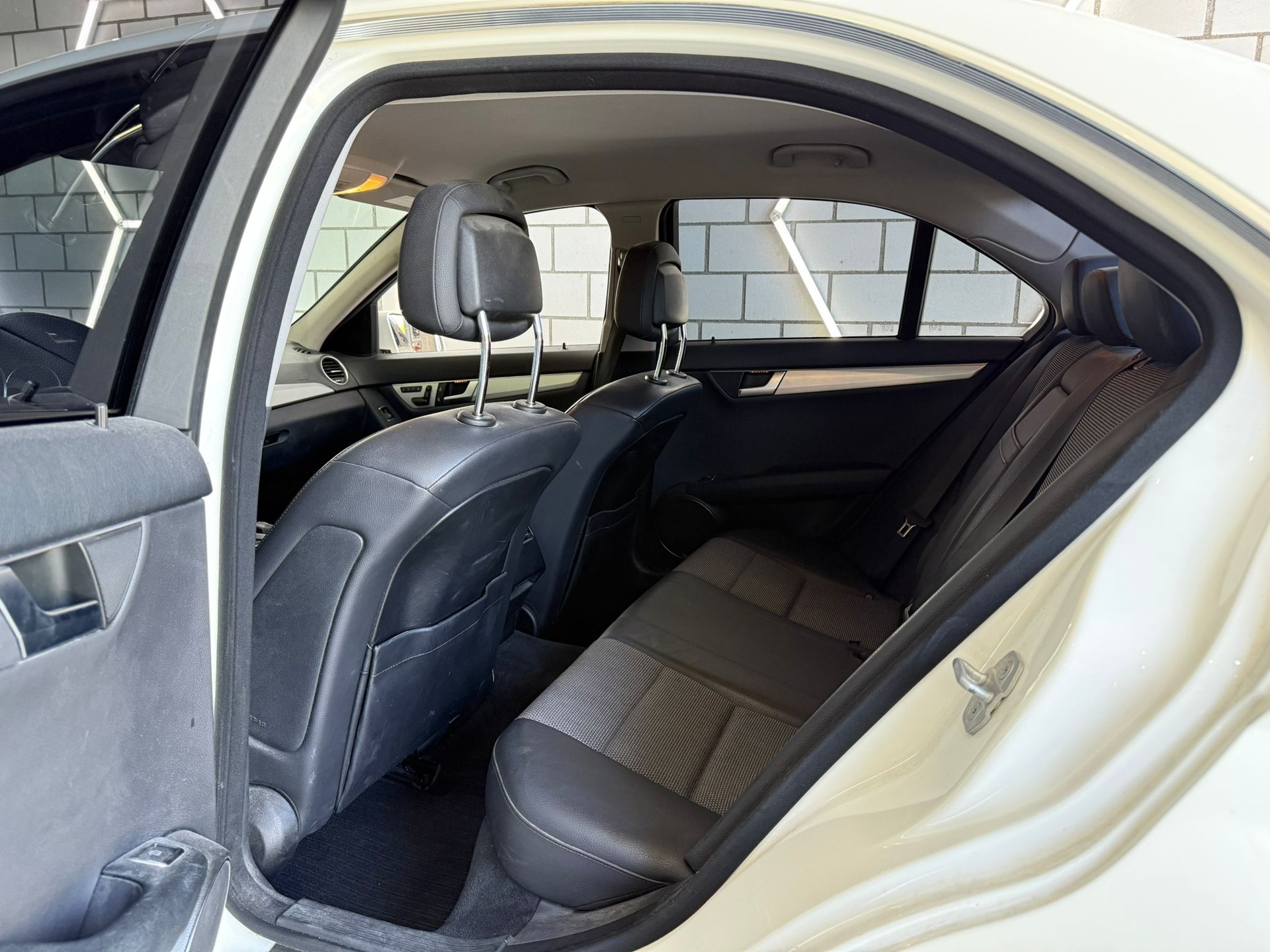 MERCEDES-BENZ C 350 Avantgarde 4Matic 7G-Tronic - 14