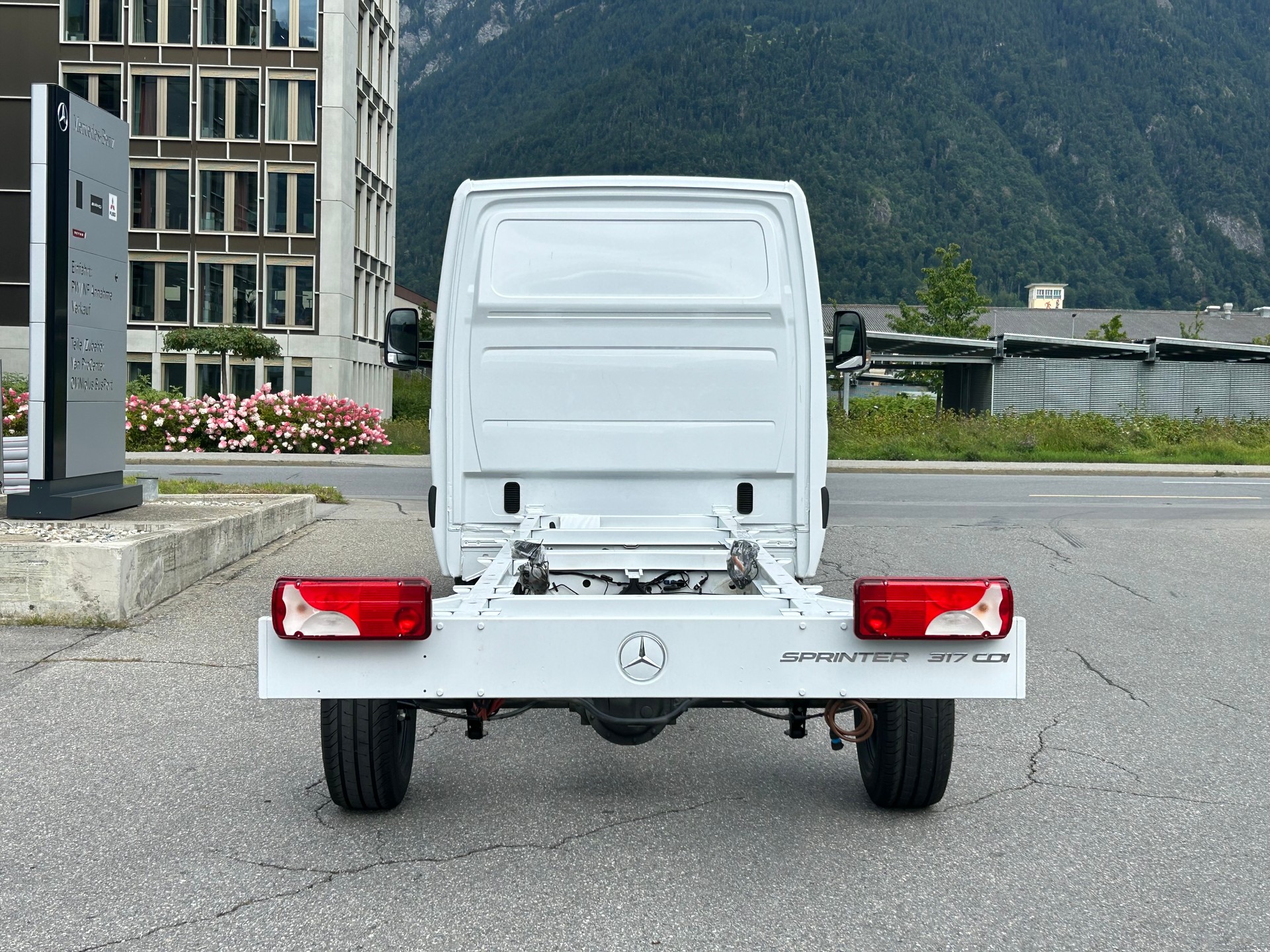 MERCEDES-BENZ Sprinter 317 CDI Base CH Lang - 6