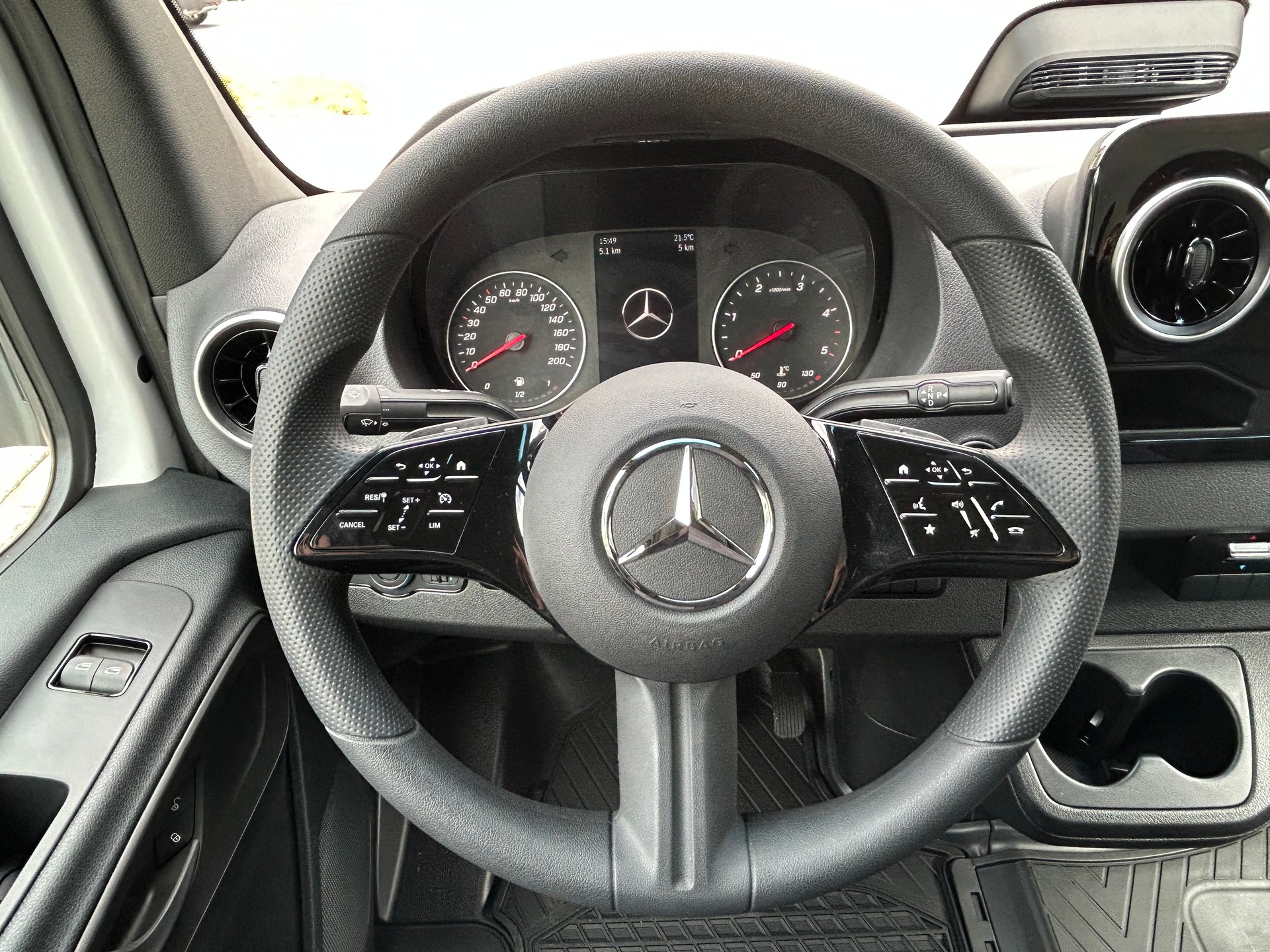 MERCEDES-BENZ Sprinter 317 CDI Base CH Lang - 9