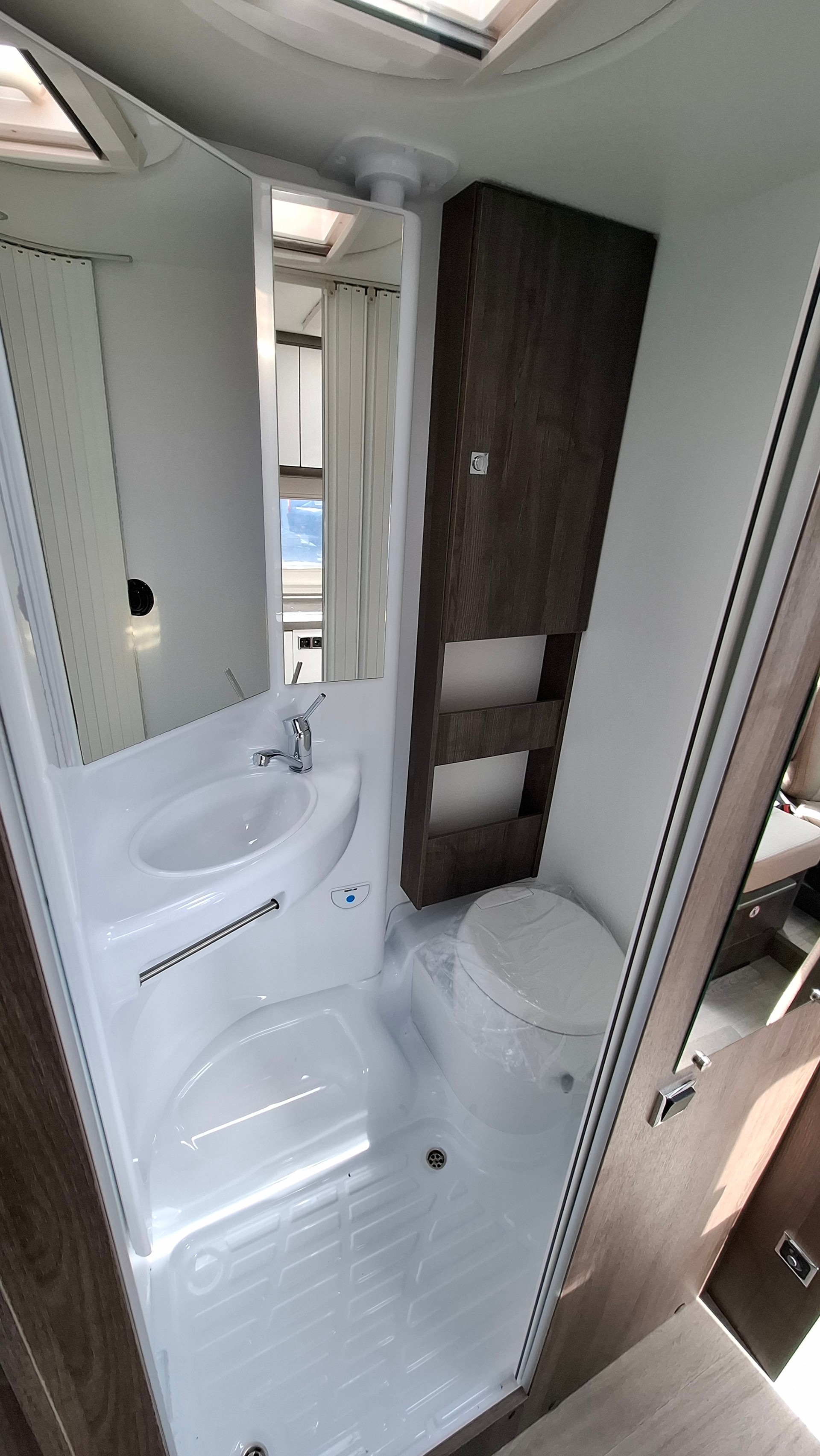 BENIMAR Yrteo 861 Automatique (Compact 6m69) - 7