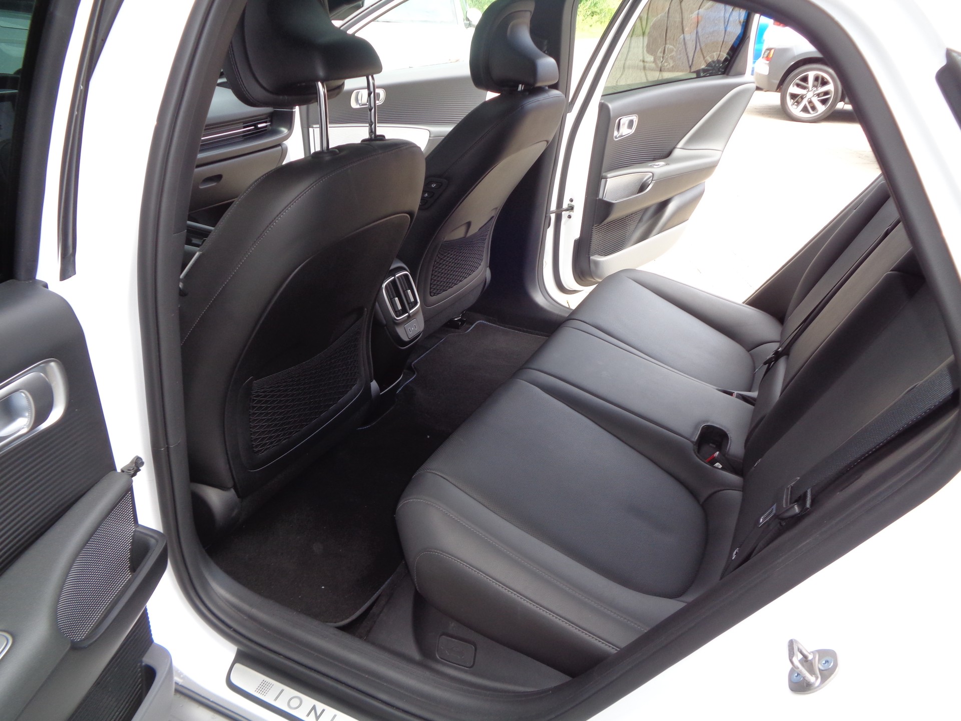 HYUNDAI Ioniq 6 77kWh Launch Edition 4WD - 12