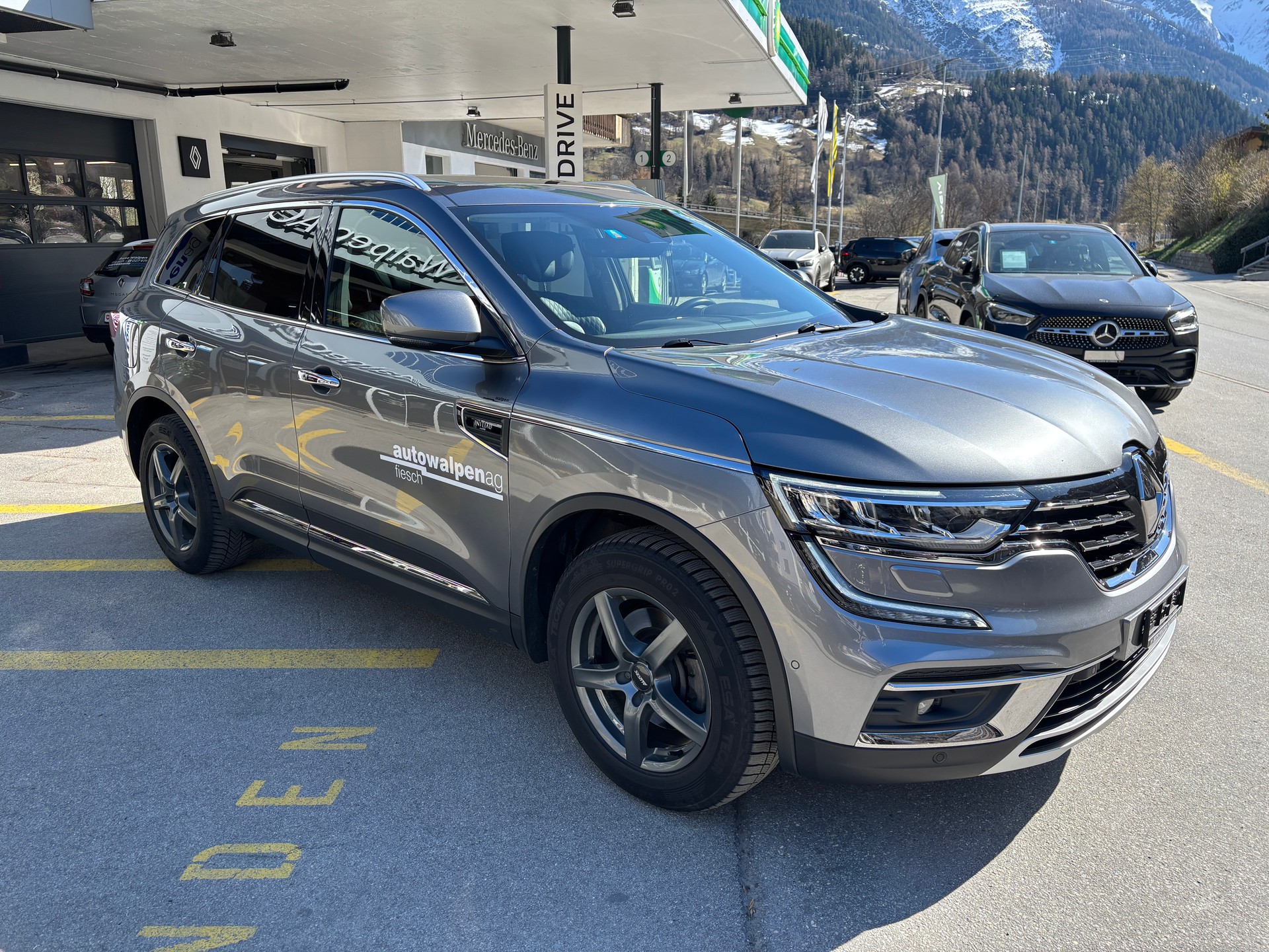 RENAULT Koleos 2.0 dCi Init. Paris 4WD - 2