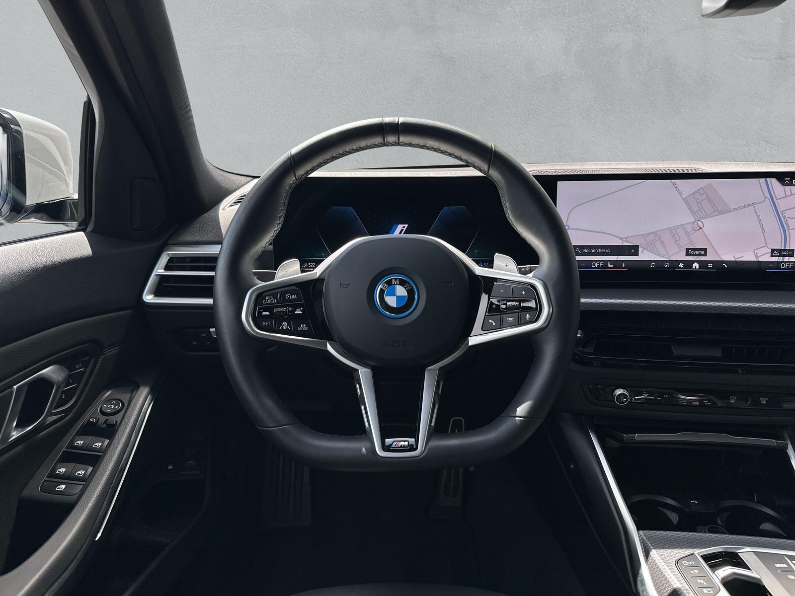 BMW 330e M Sport Touring xDrive hybrides G21 (CH) AHK 1.8T - 17