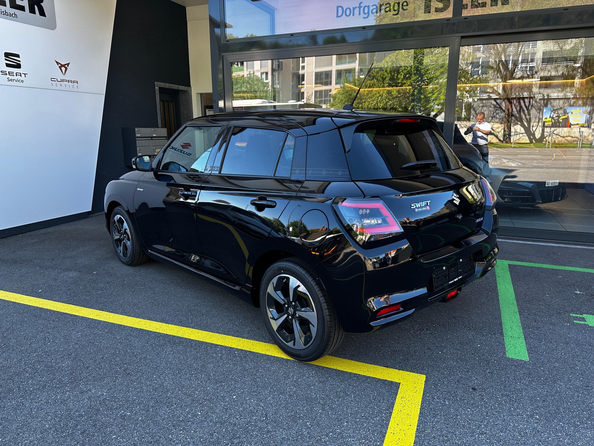 SUZUKI Swift 1.2 Tradizio Top Hybrid - 4