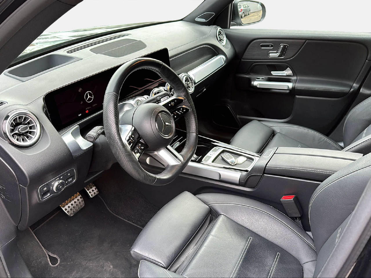 MERCEDES-BENZ GLB 220 d AMG Line 4matic - 15