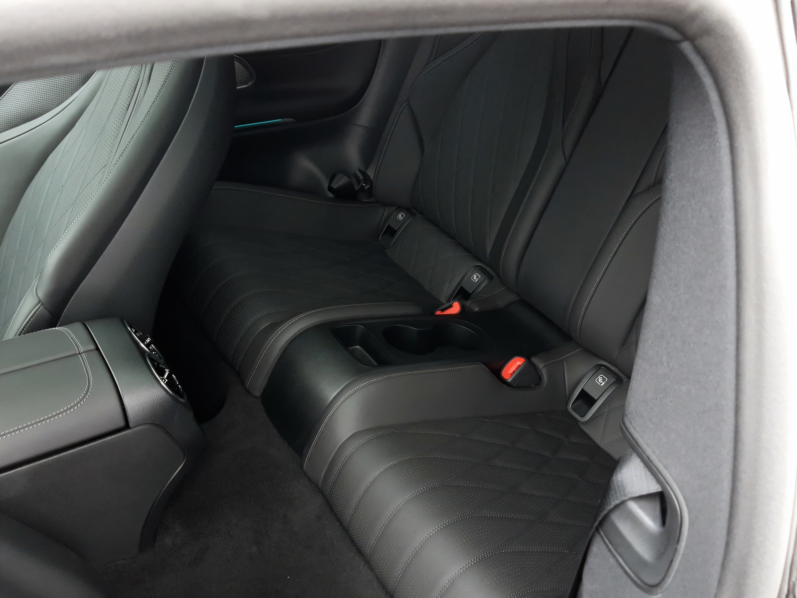 MERCEDES-BENZ CLE 300 4Matic - 13