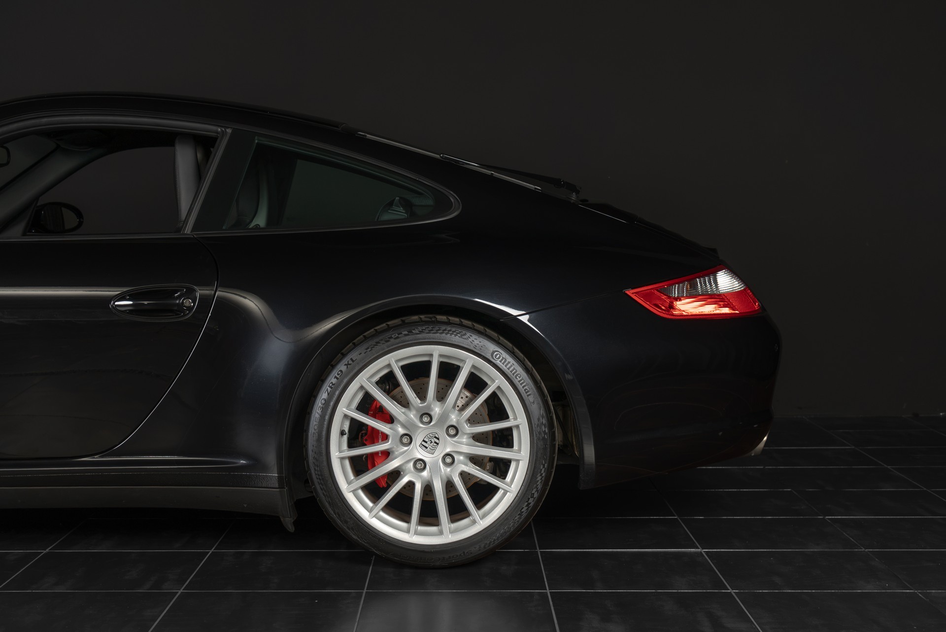 PORSCHE 911 Carrera 4S - 4