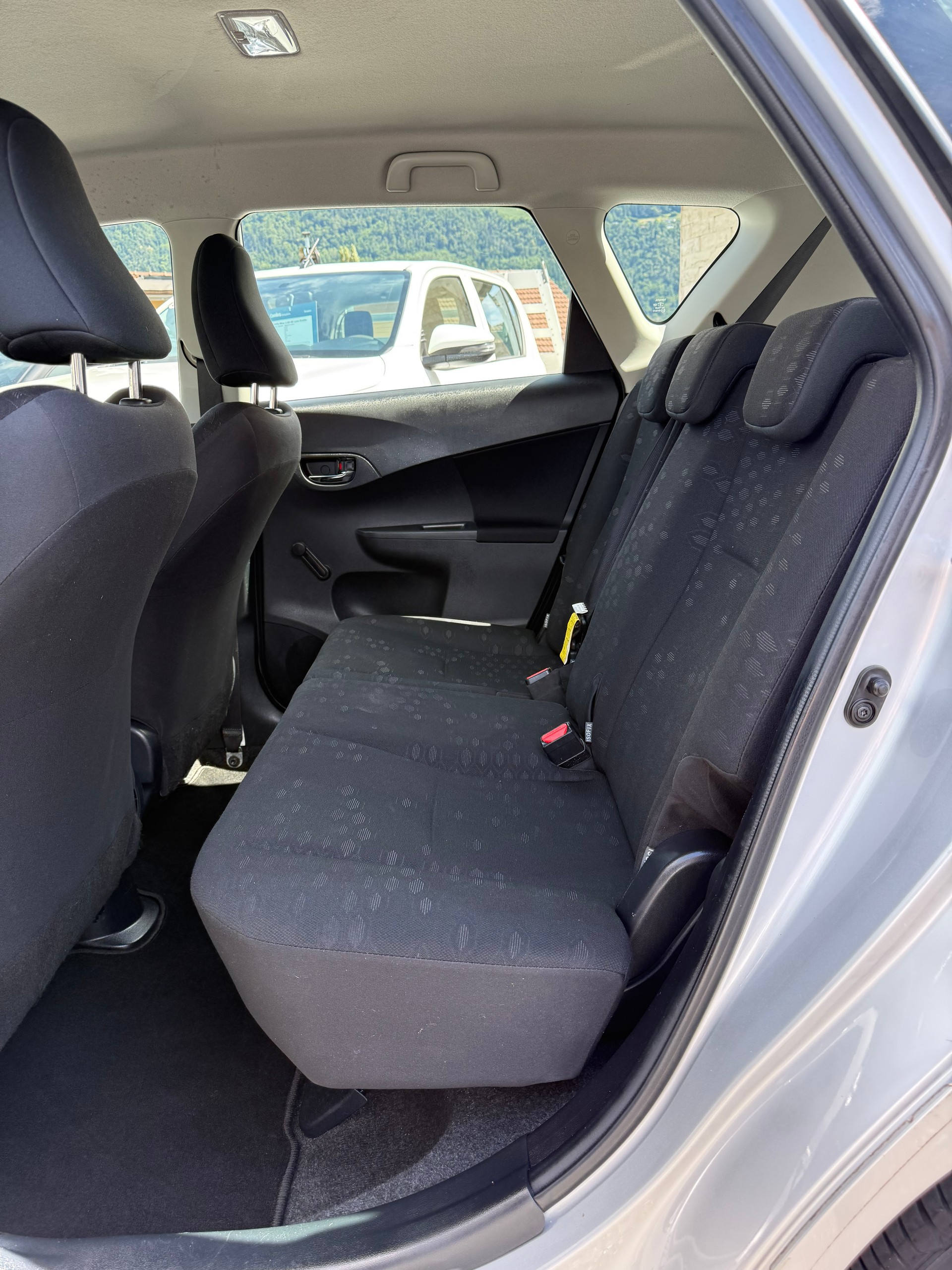 SUBARU Trezia 1.4D Swiss Automatic - 14