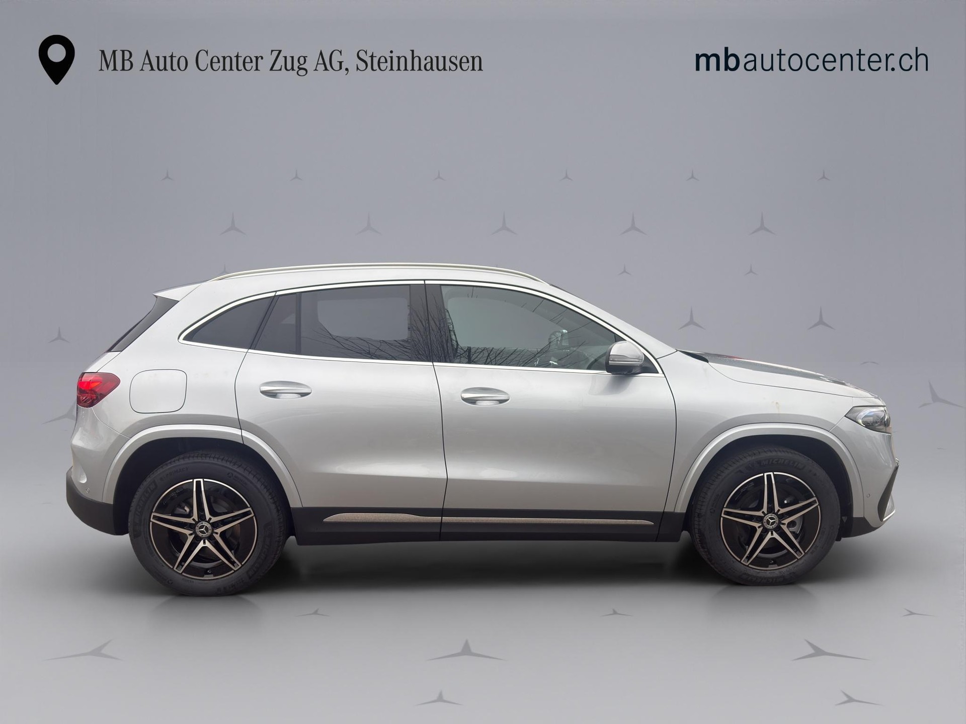 MERCEDES-BENZ EQA 300 AMG Line 4matic - 6