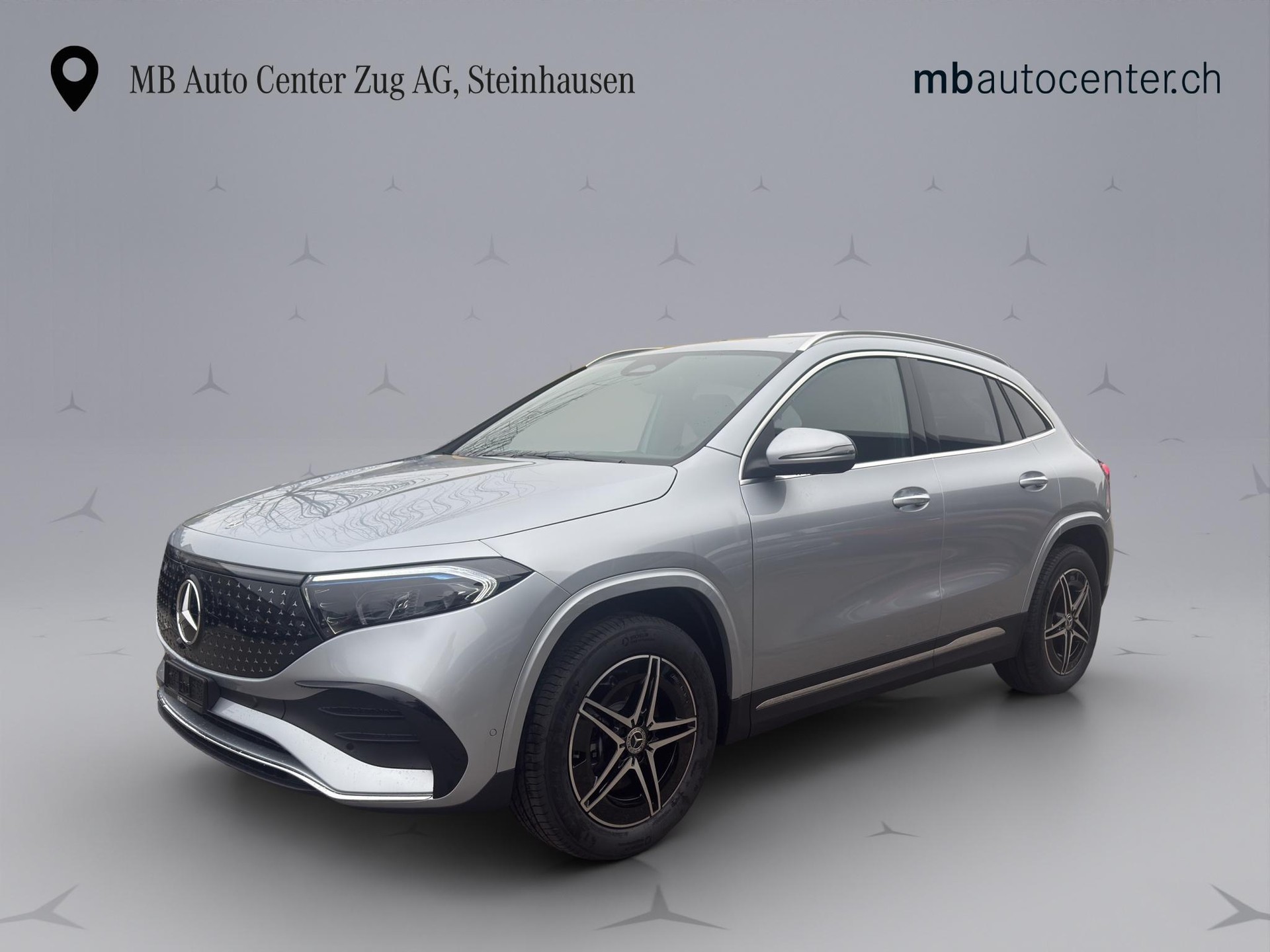 MERCEDES-BENZ EQA 300 AMG Line 4matic