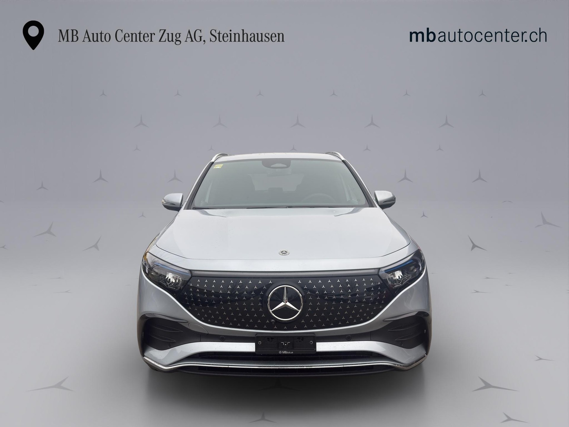 MERCEDES-BENZ EQA 300 AMG Line 4matic - 8