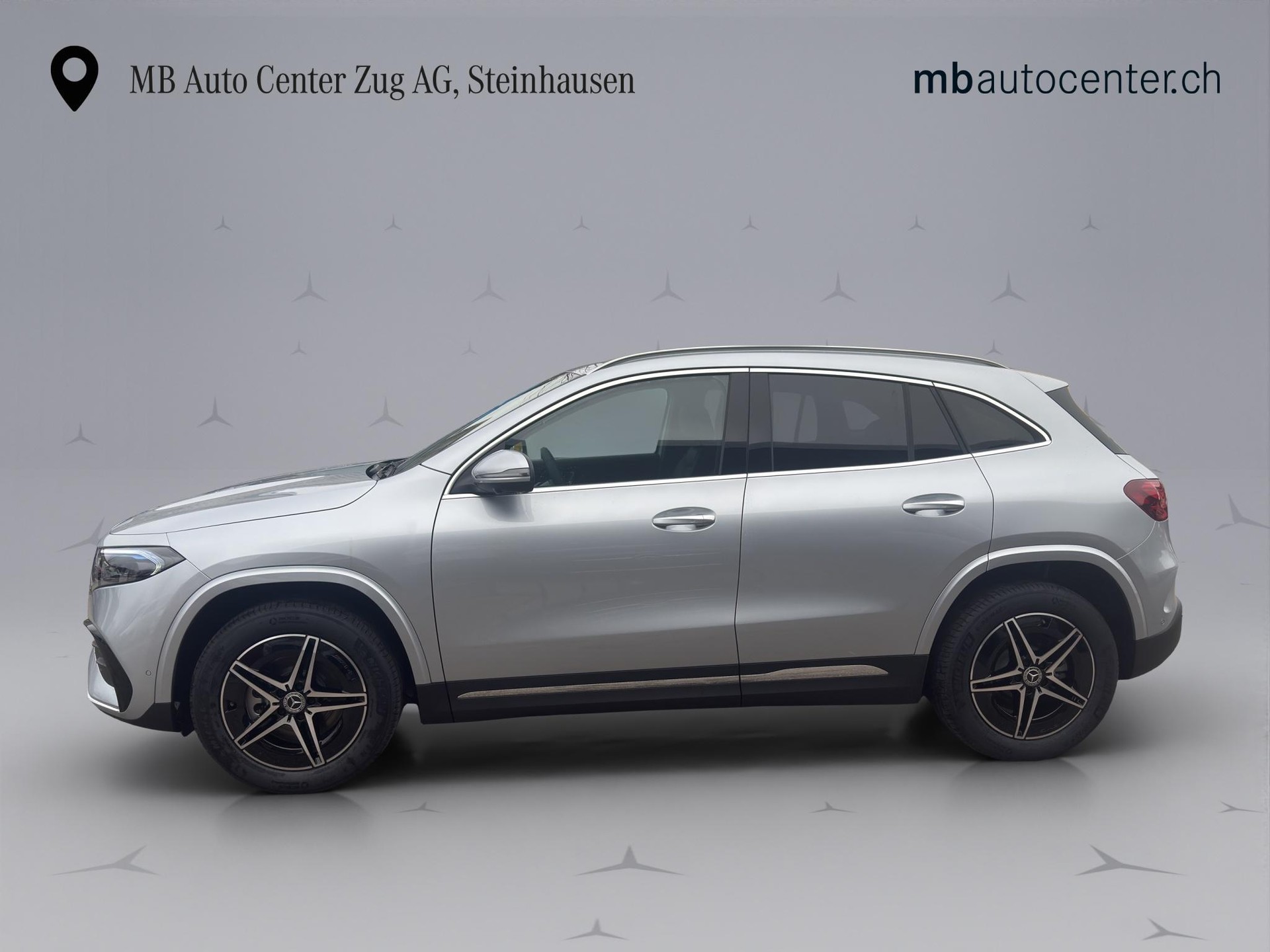 MERCEDES-BENZ EQA 300 AMG Line 4matic - 2