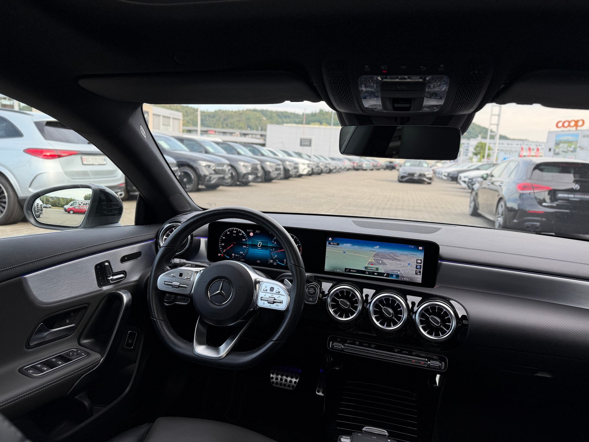 MERCEDES-BENZ CLA Shooting Brake 250 4Matic 7G-DCT AMG Line - 7