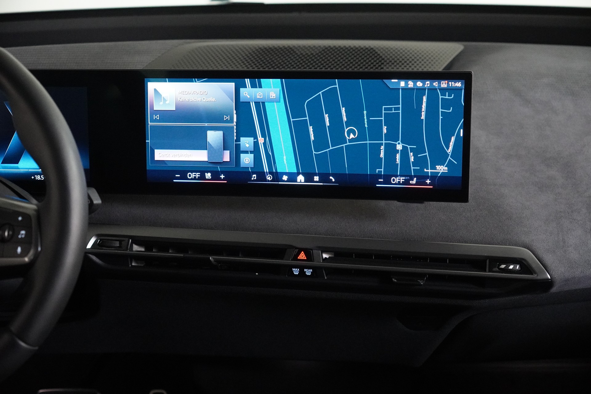 BMW iX xDrive45 M Sport - 20