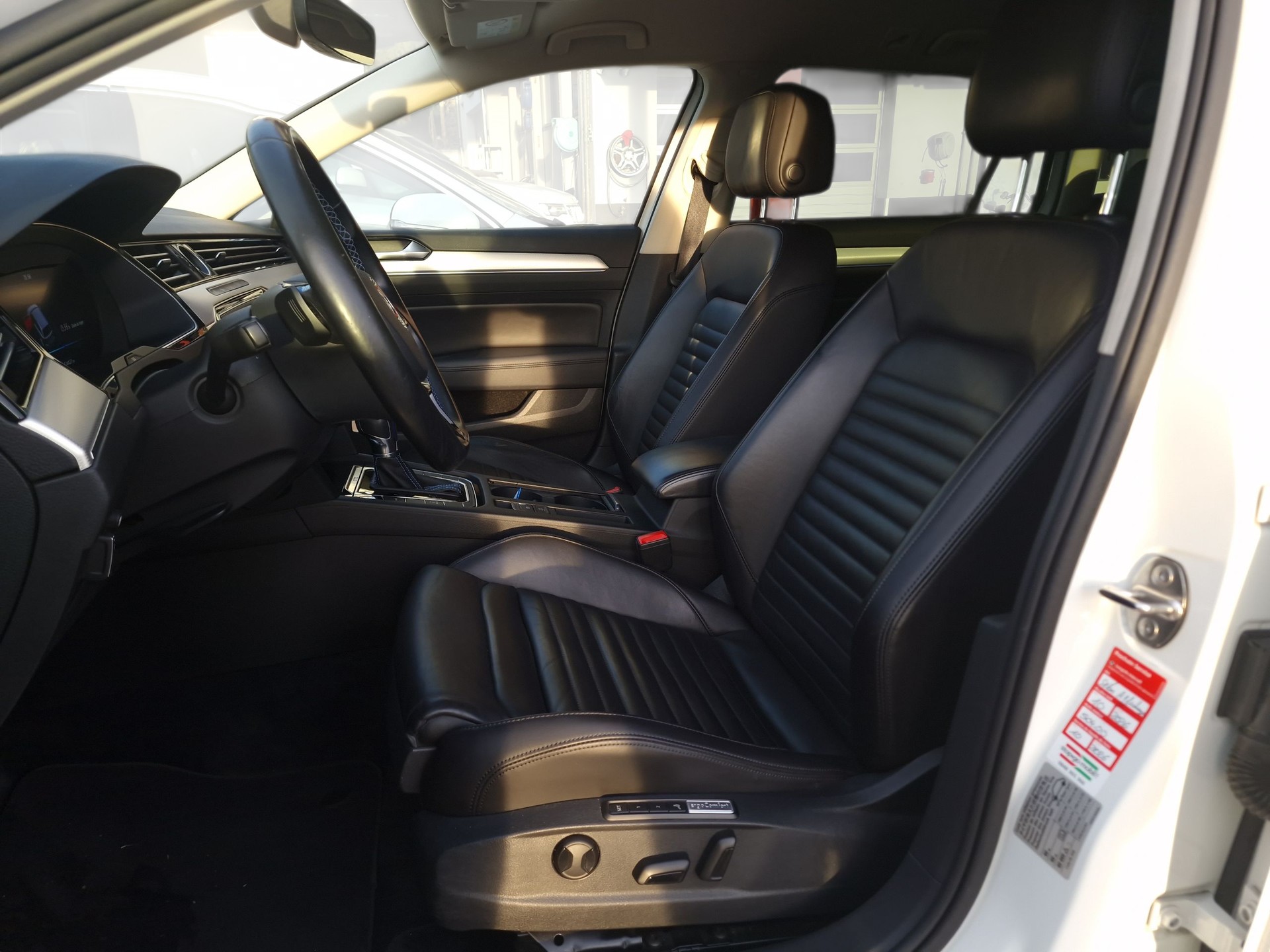 VW Passat Variant 1.4 TSI GTE Hybrid DSG 12Mt Gara 8x Bereif - 10