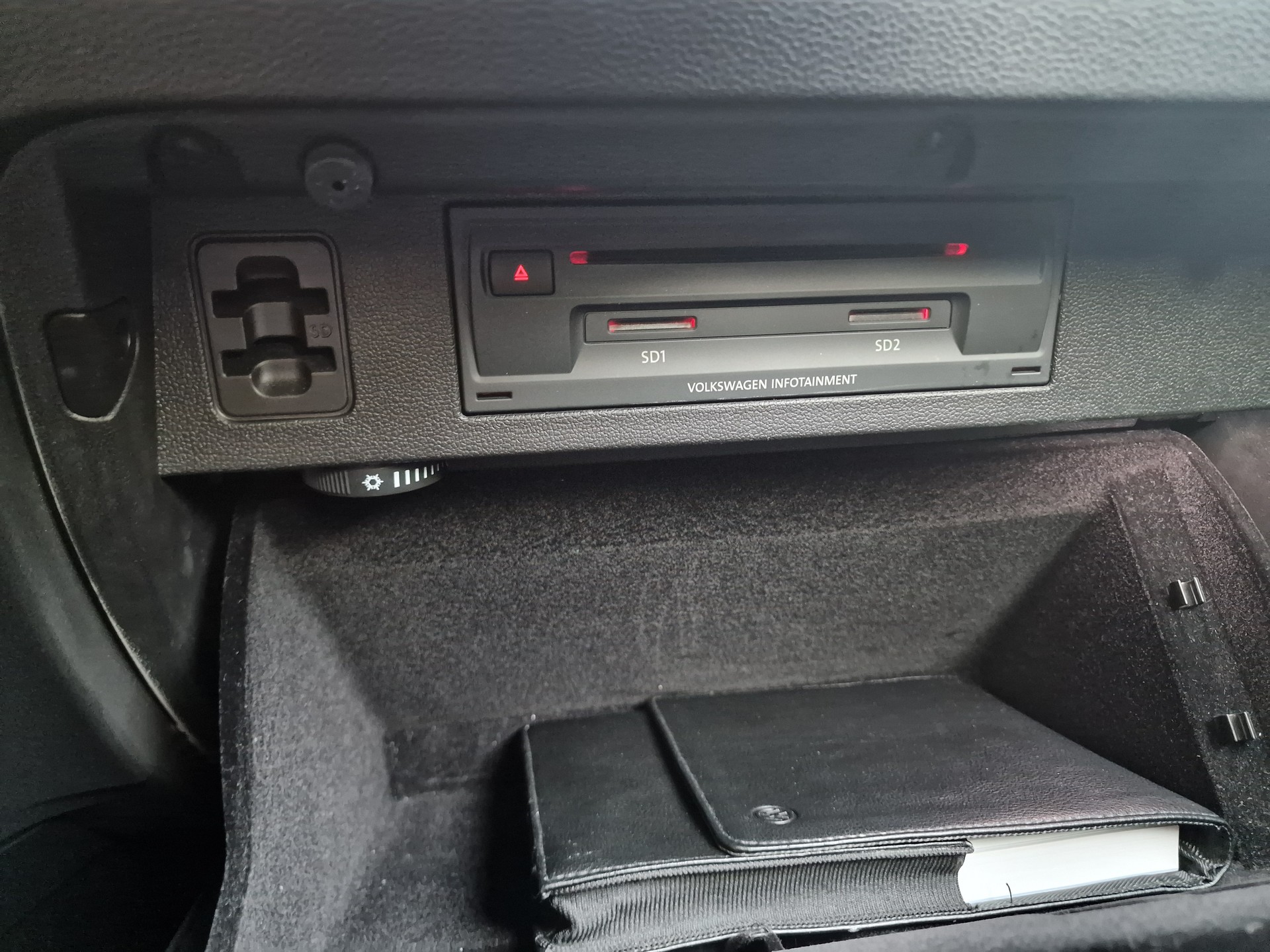 VW Passat Variant 1.4 TSI GTE Hybrid DSG 12Mt Gara 8x Bereif - 24