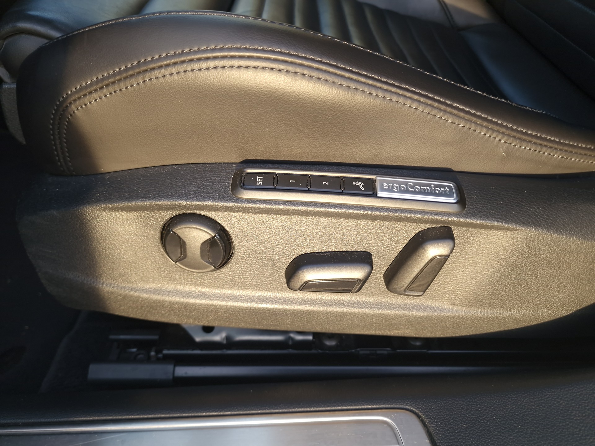 VW Passat Variant 1.4 TSI GTE Hybrid DSG 12Mt Gara 8x Bereif - 11