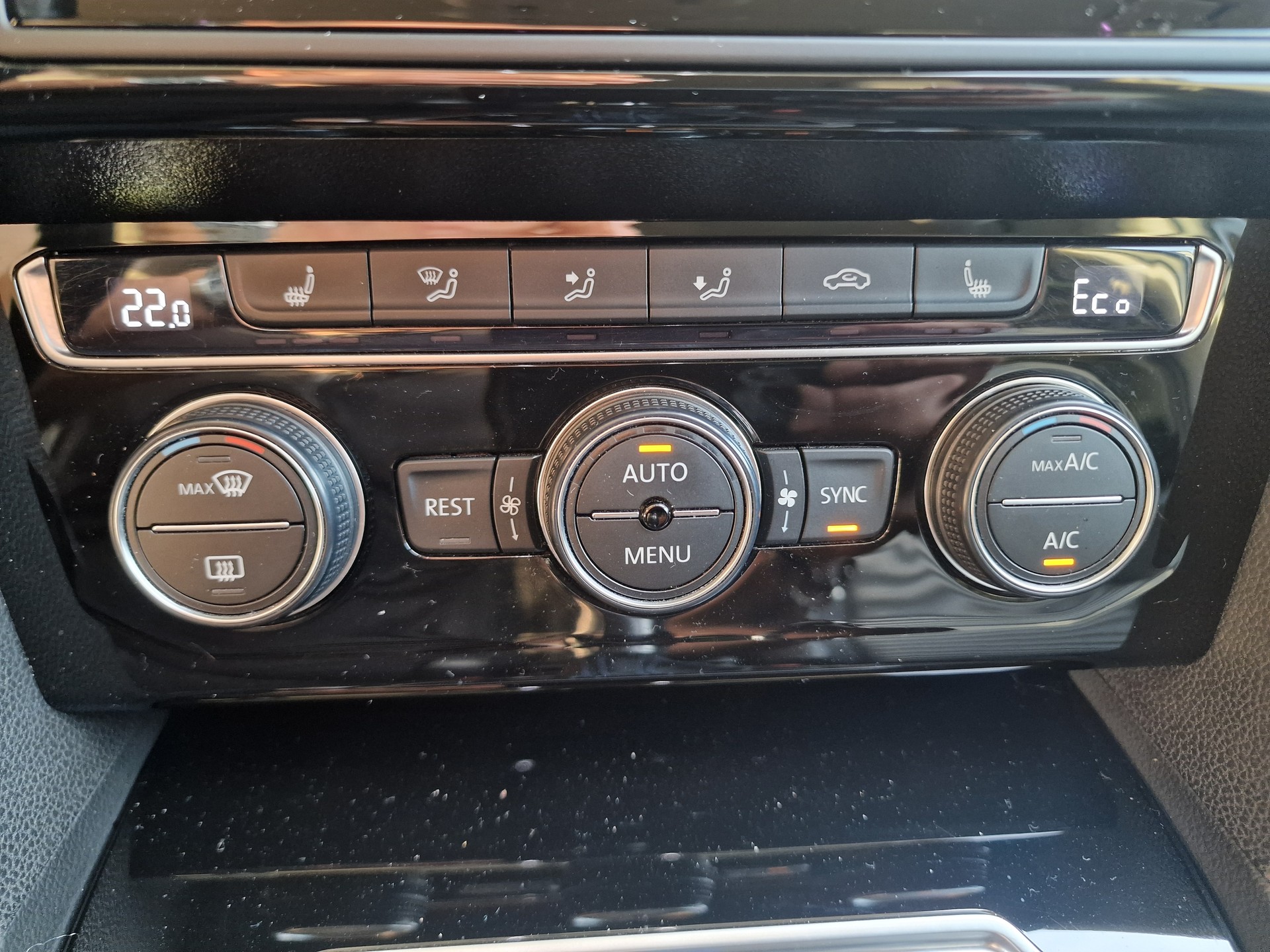 VW Passat Variant 1.4 TSI GTE Hybrid DSG 12Mt Gara 8x Bereif - 22