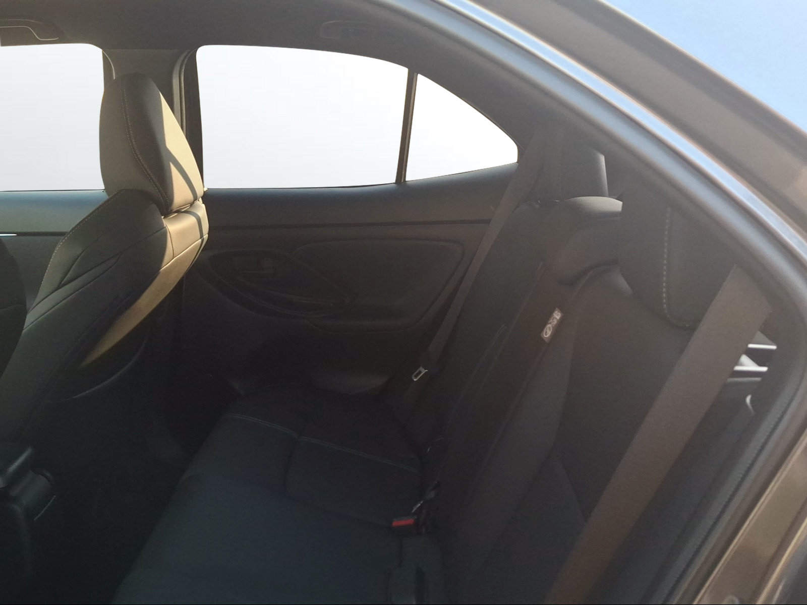 TOYOTA Yaris Cross 1.5 Premium AWDi e-CVT - 12