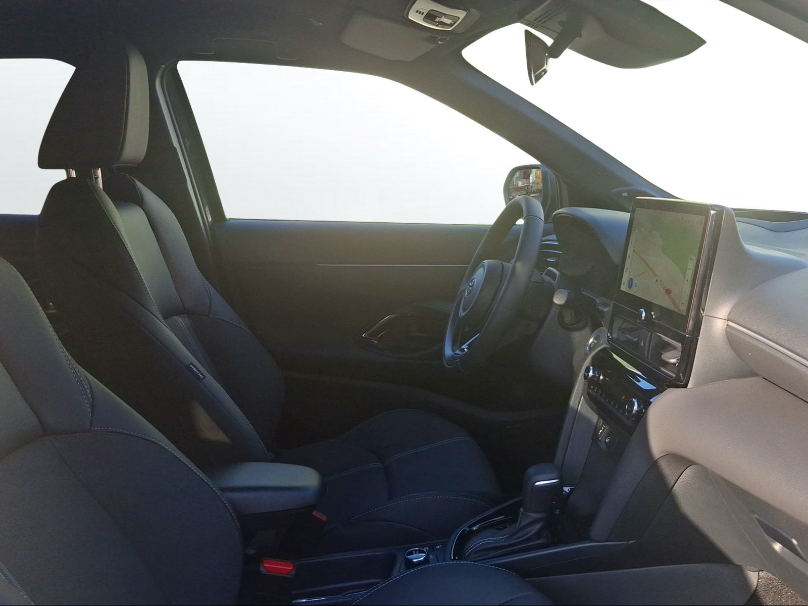 TOYOTA Yaris Cross 1.5 Premium AWDi e-CVT - 11