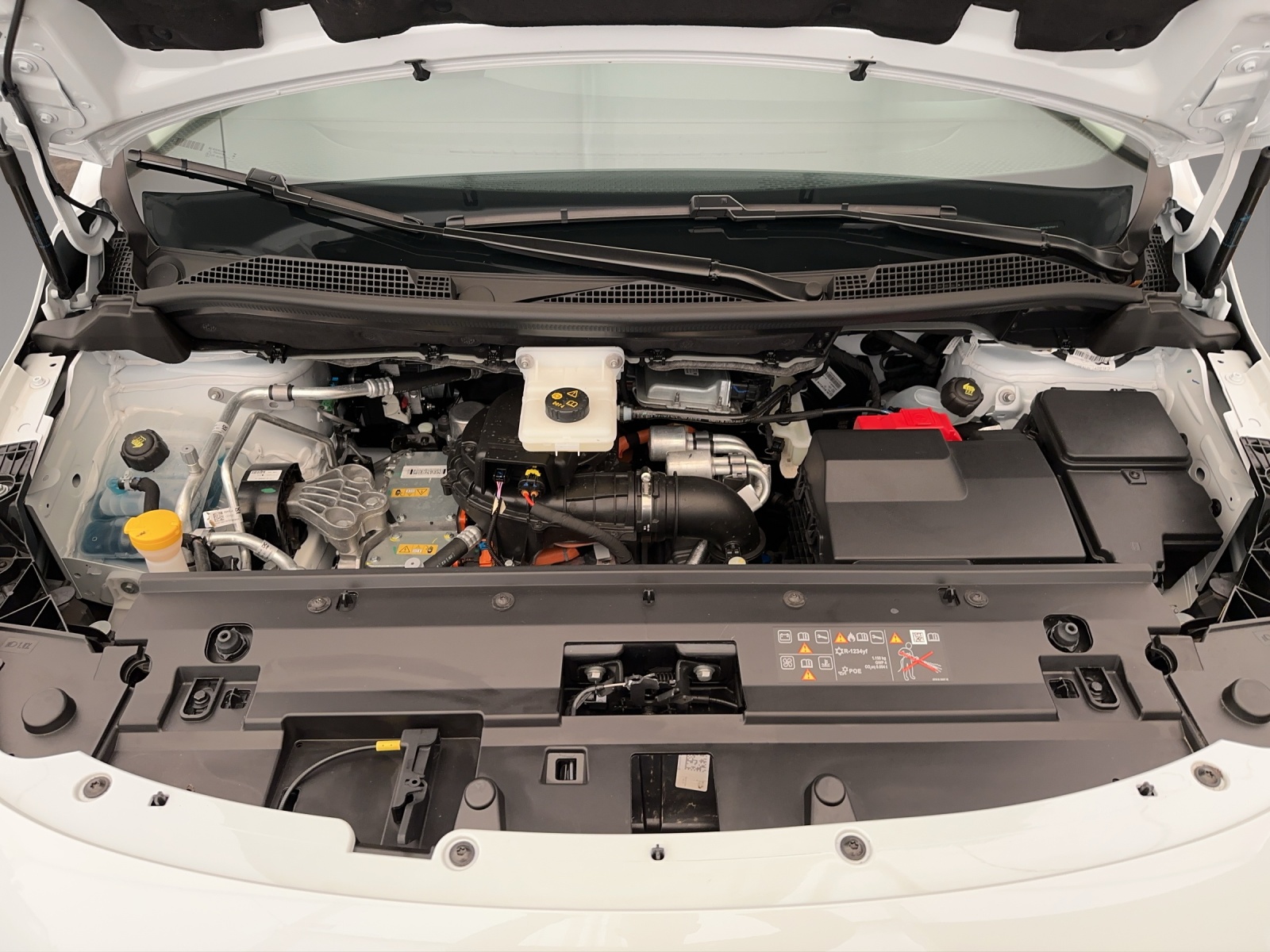 MERCEDES-BENZ EQT Standard 2716mm S - 13