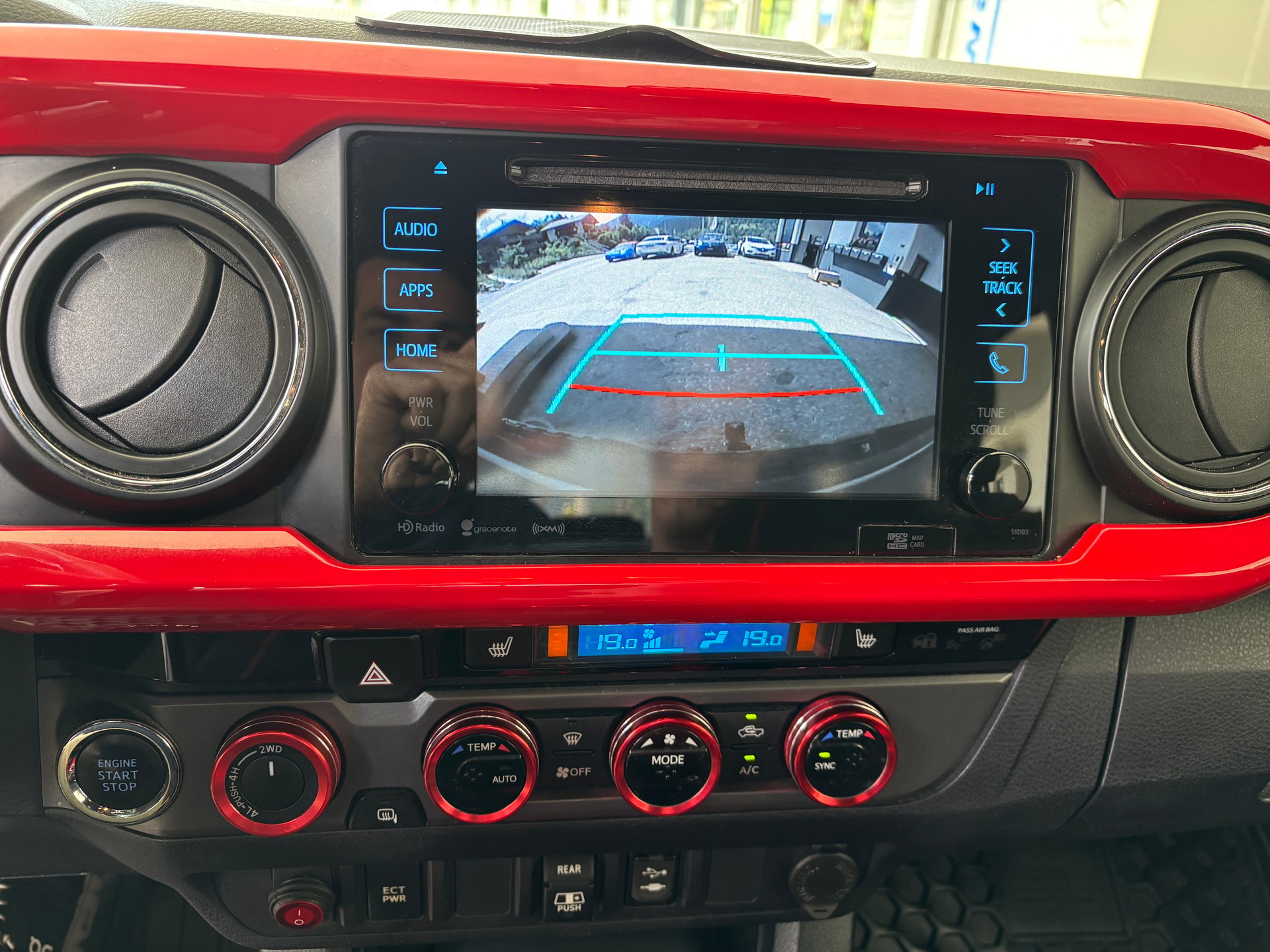 TOYOTA Tacoma TRD 4x4 - 8